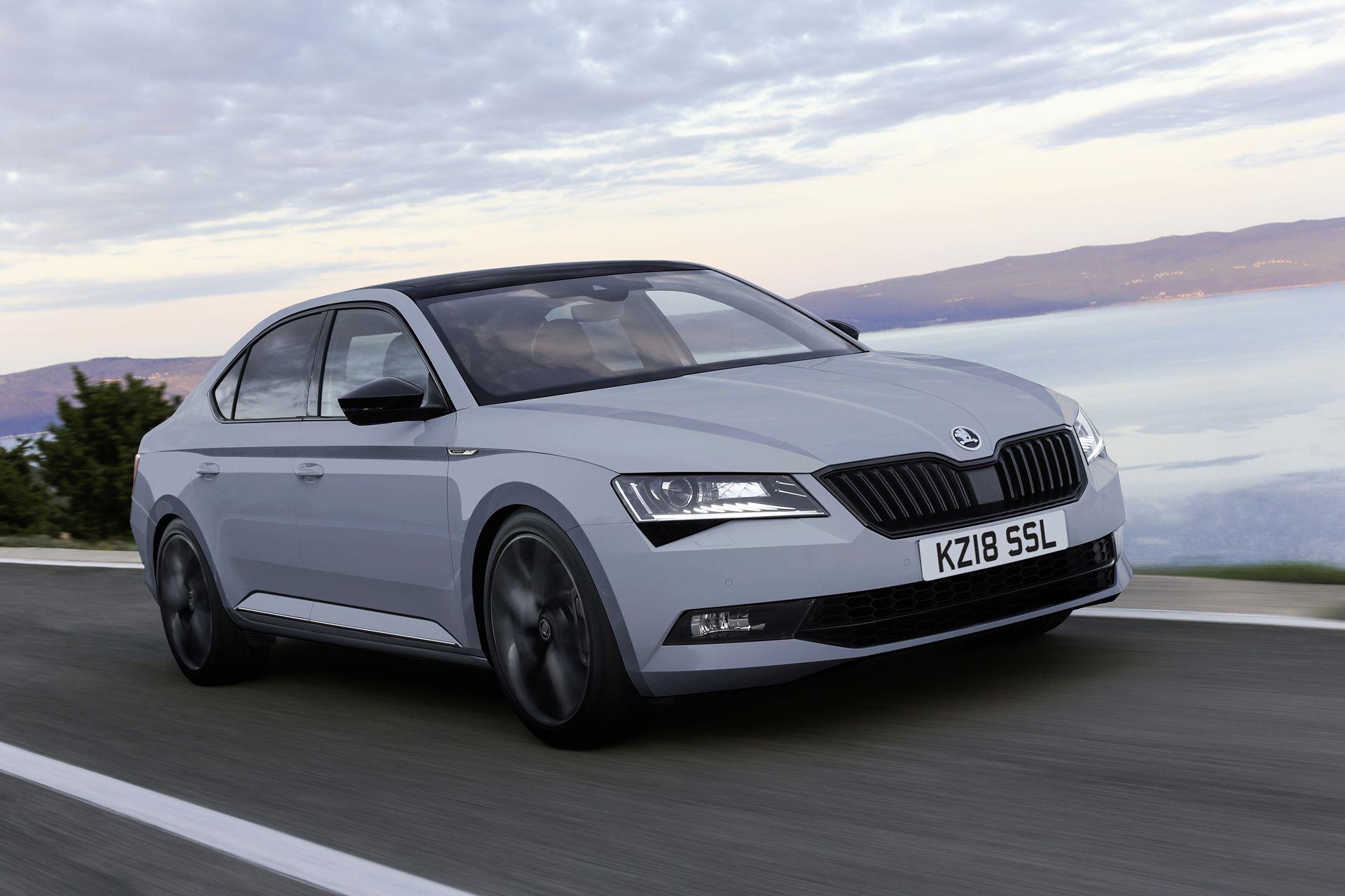 2018 Skoda Superb Sportline Wallpapers and Image Gallery