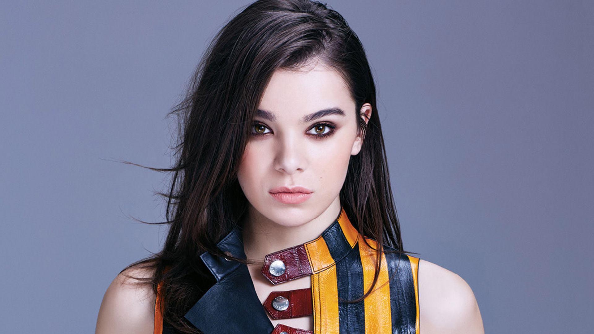 Hailee Steinfeld Wallpapers HD