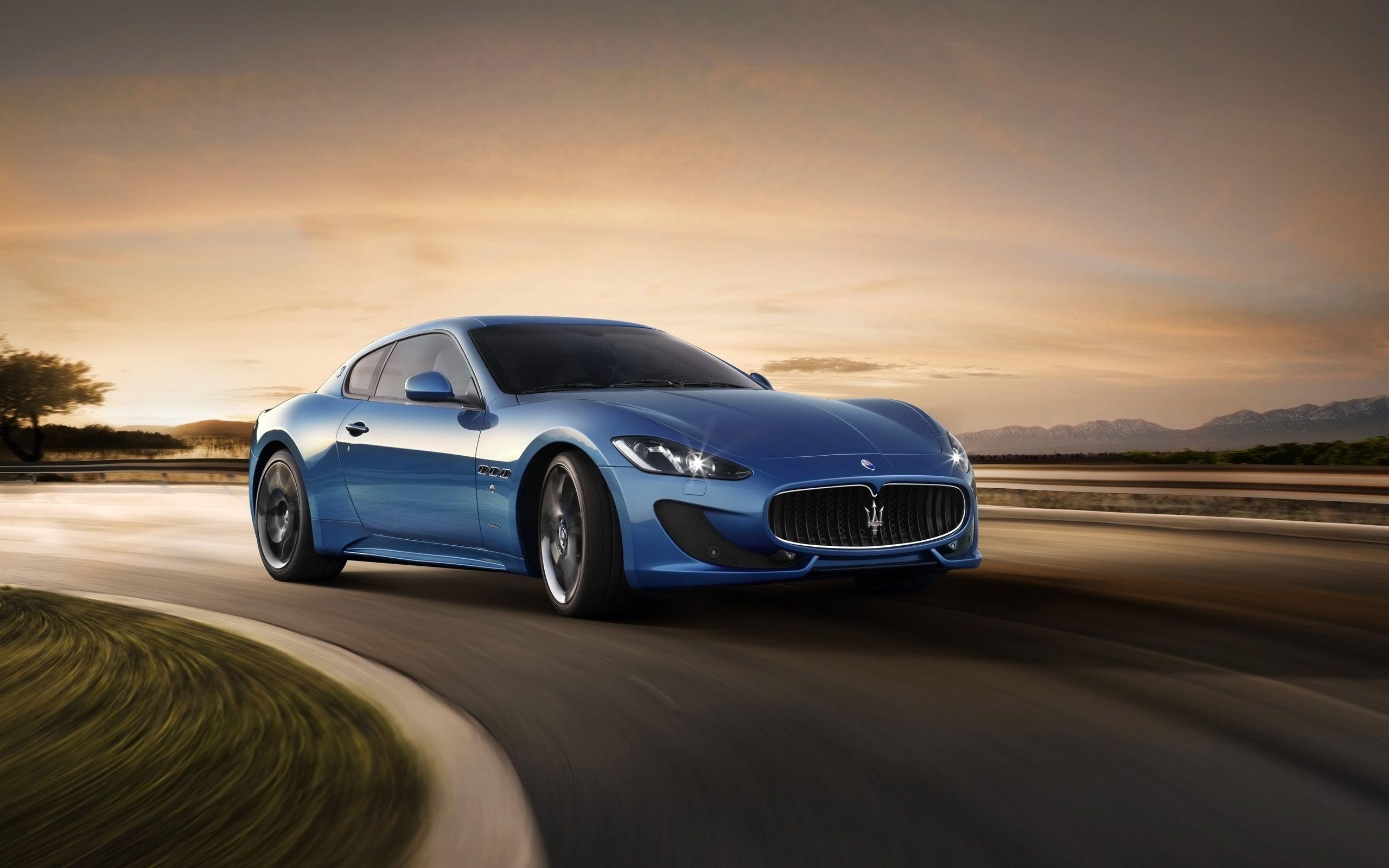 2016 Maserati Quattroporte Wallpapers