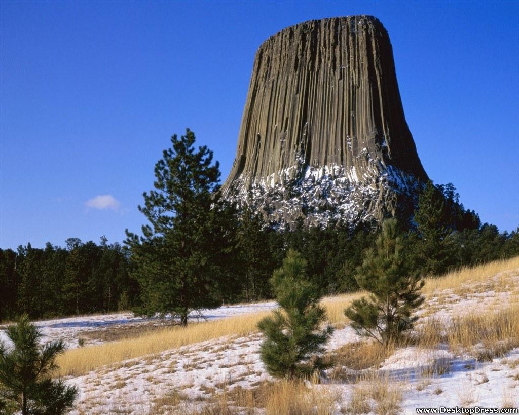 Desktop Wallpapers » Natural Backgrounds » Devils Tower National