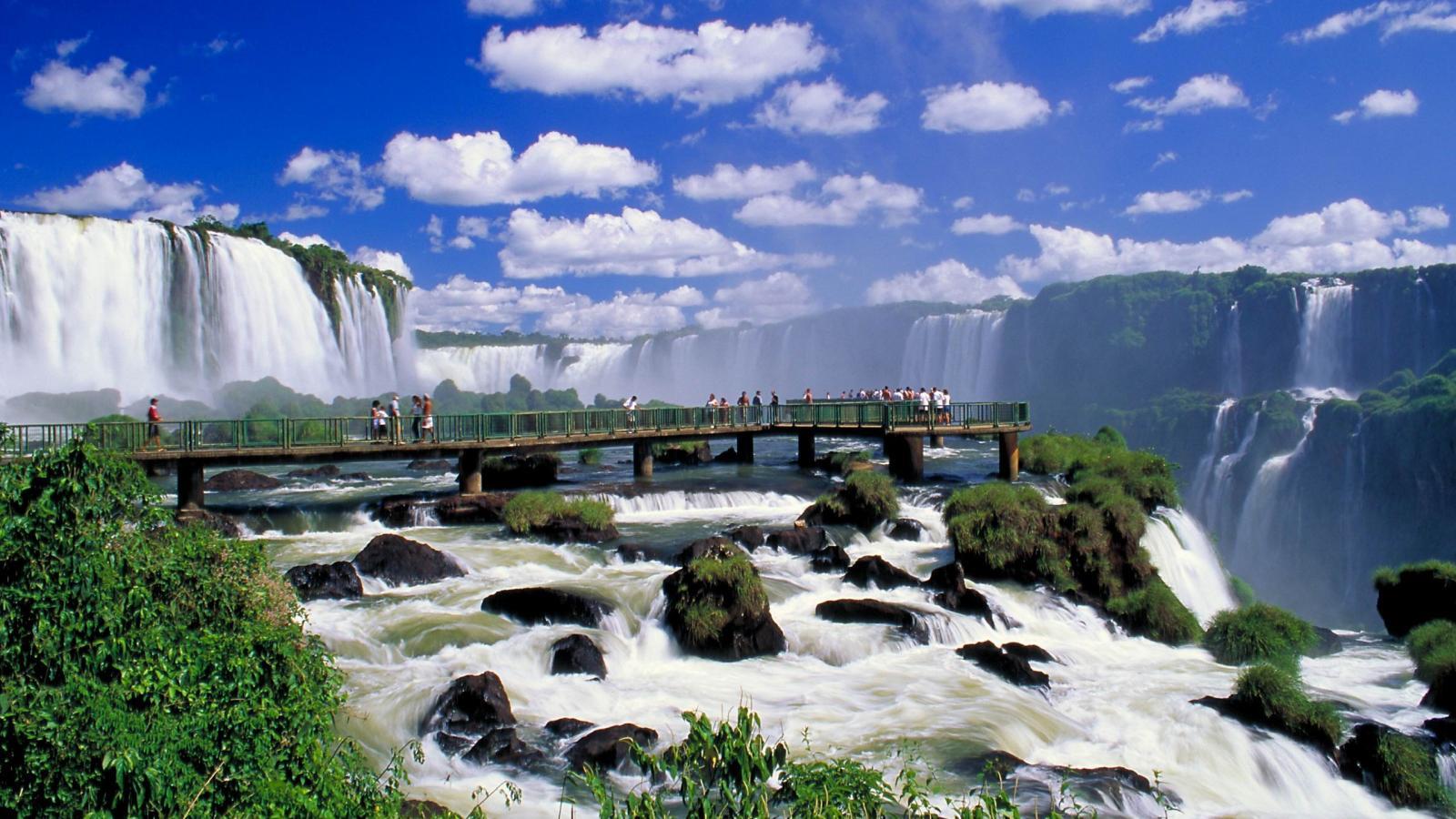 Pix For > Iguazu Falls Wallpapers