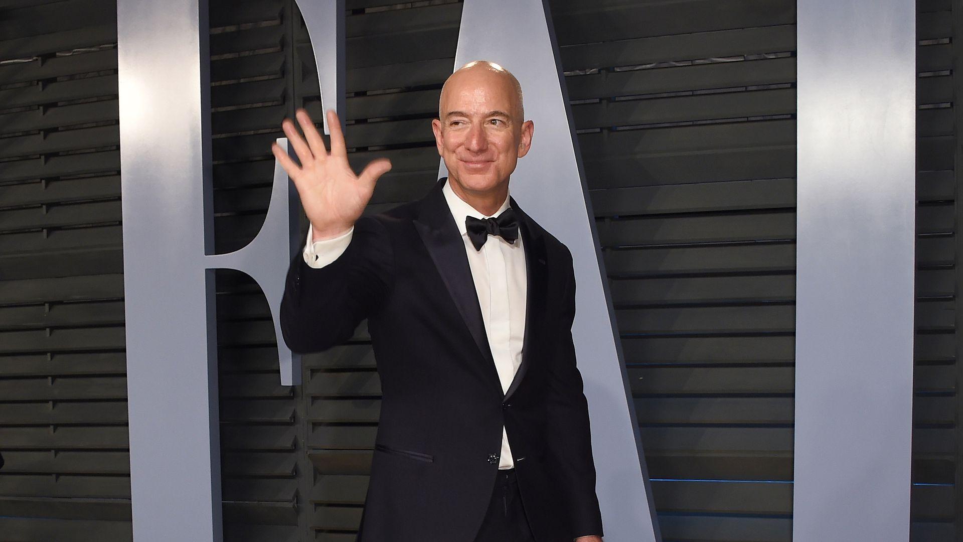 Jeff Bezos tops Forbes’ annual billionaires list