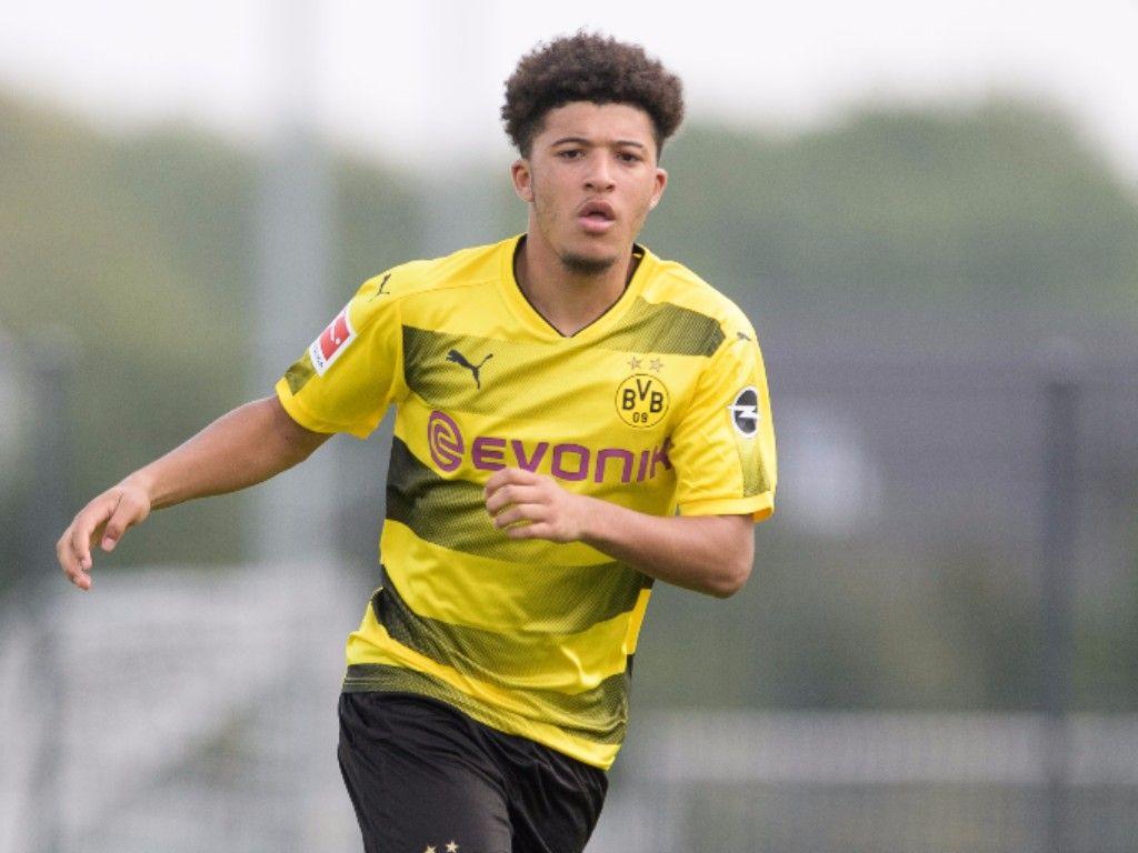 Jadon Sancho makes Raheem Sterling ‘Rage Quit’ on FIFA 19, continues