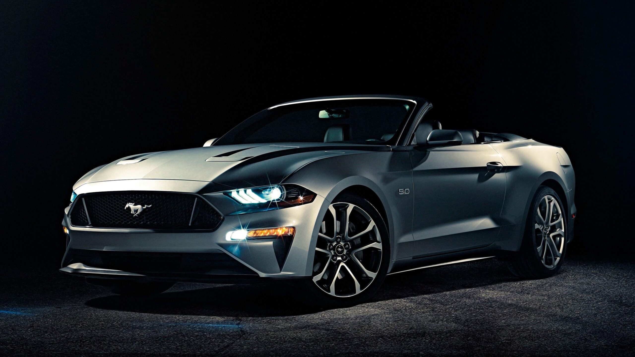 2018 Ford Mustang Convertible 4K Wallpapers