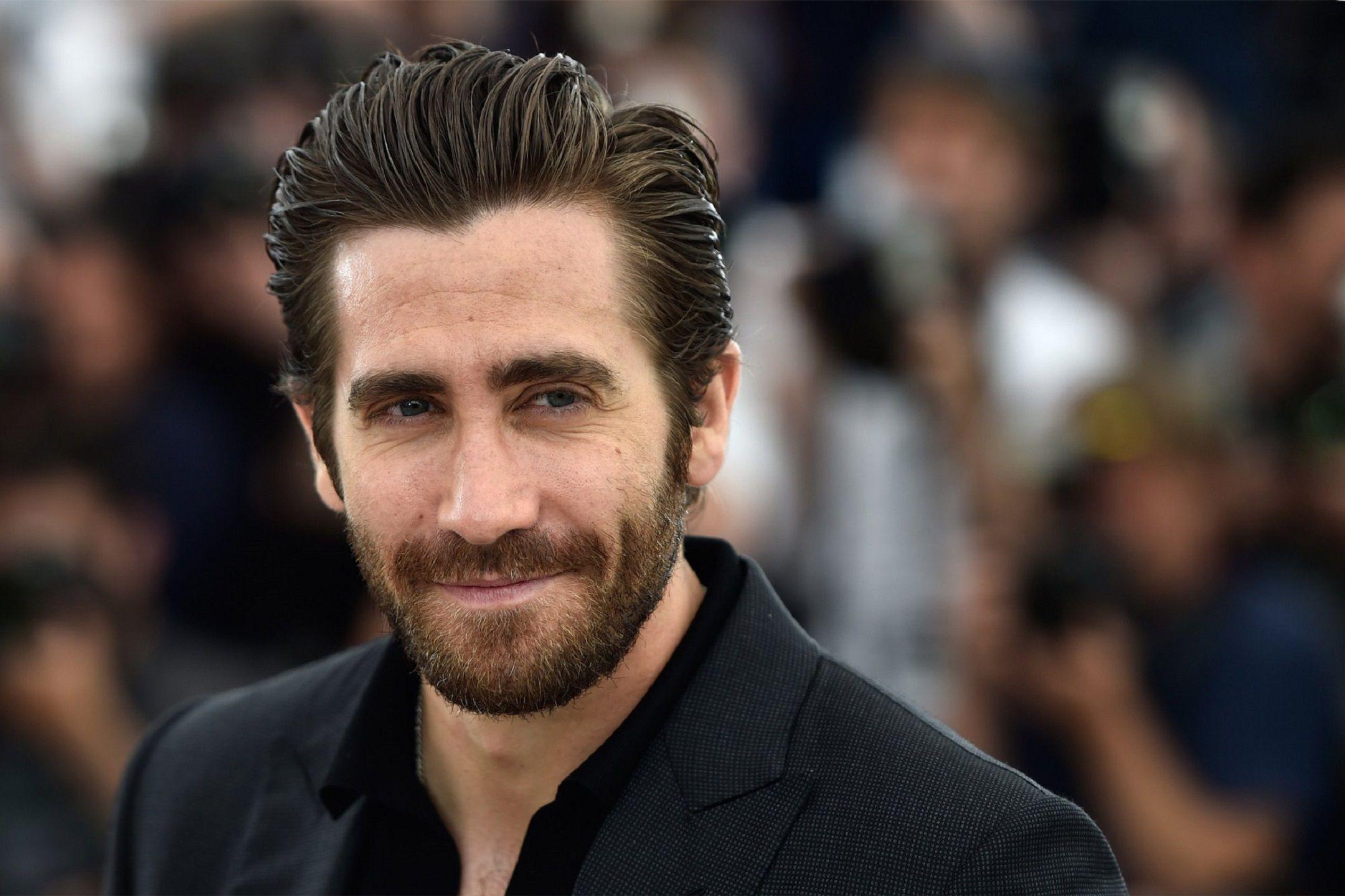 Jake Gyllenhaal Wallpapers Image Photos Pictures Backgrounds