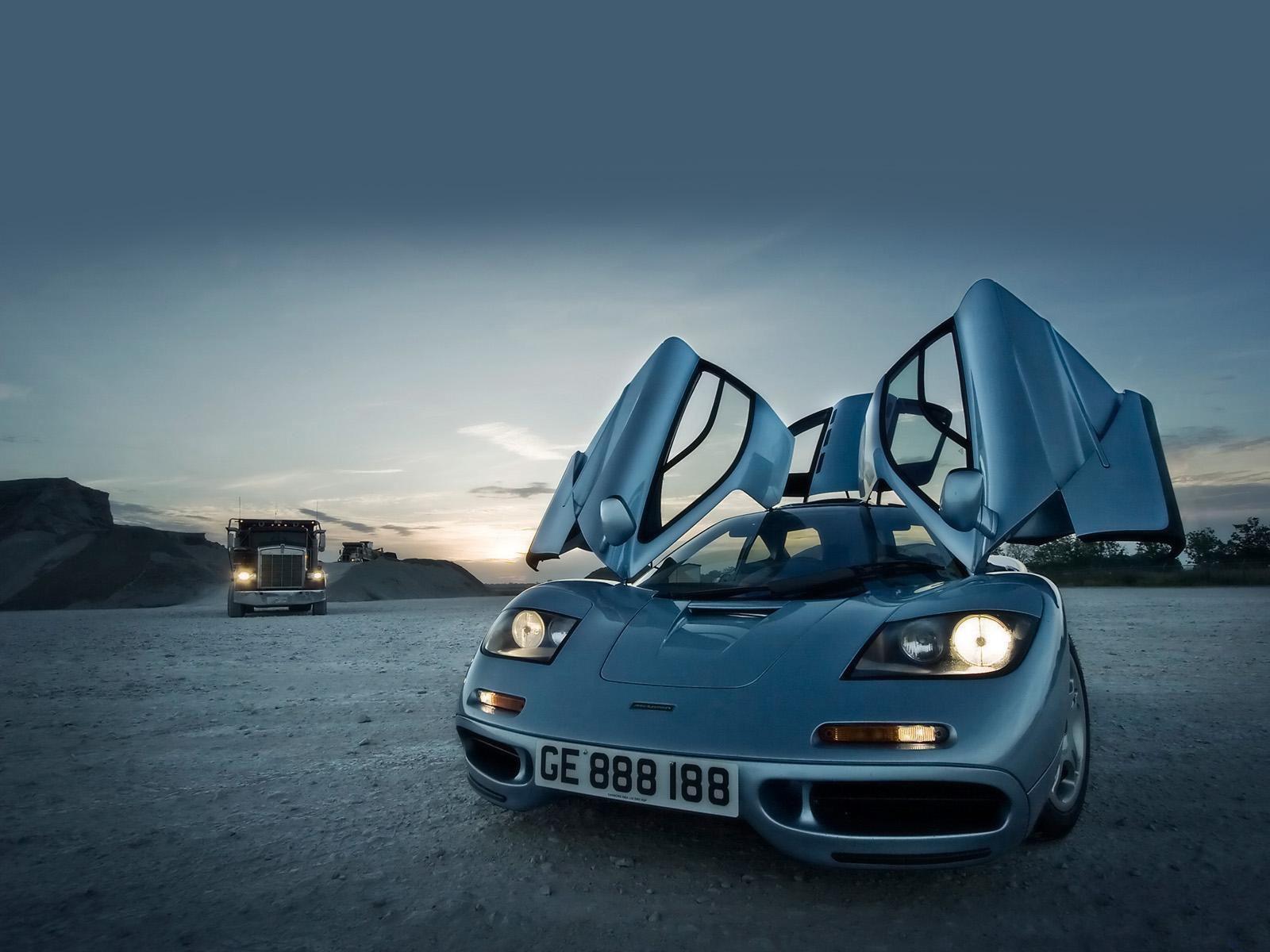 McLaren F1 Doors Open HD Widescreen Wallpapers Car