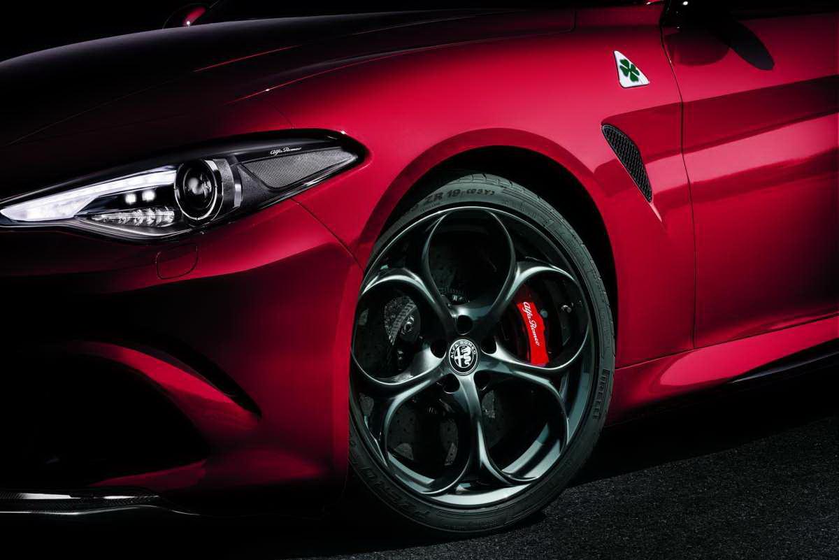 Alfa Romeo Giulia Quadrifoglio Wallpapers Hd Car Pictures Website