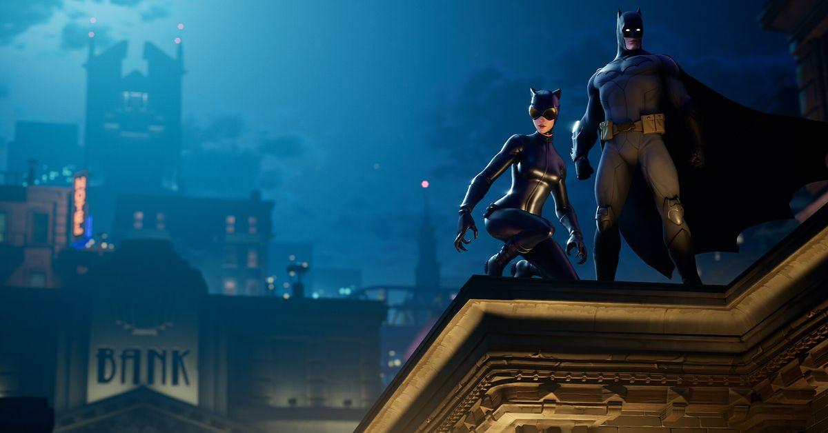 Catwoman Comic Book Outfit Fortnite wallpapers