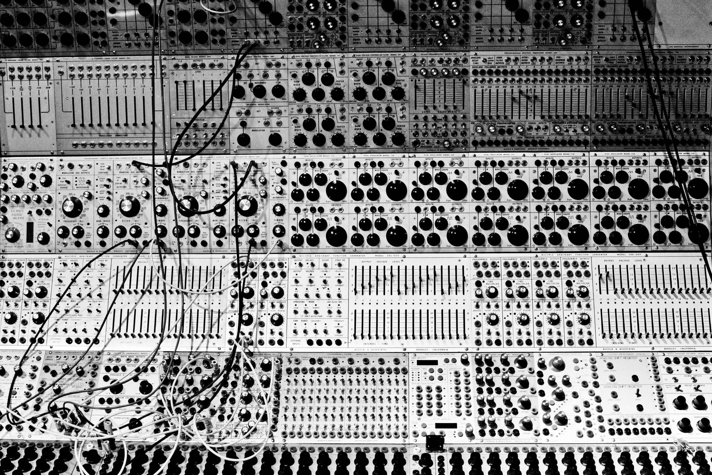 Buchla Modular Synthesizer : wallpapers