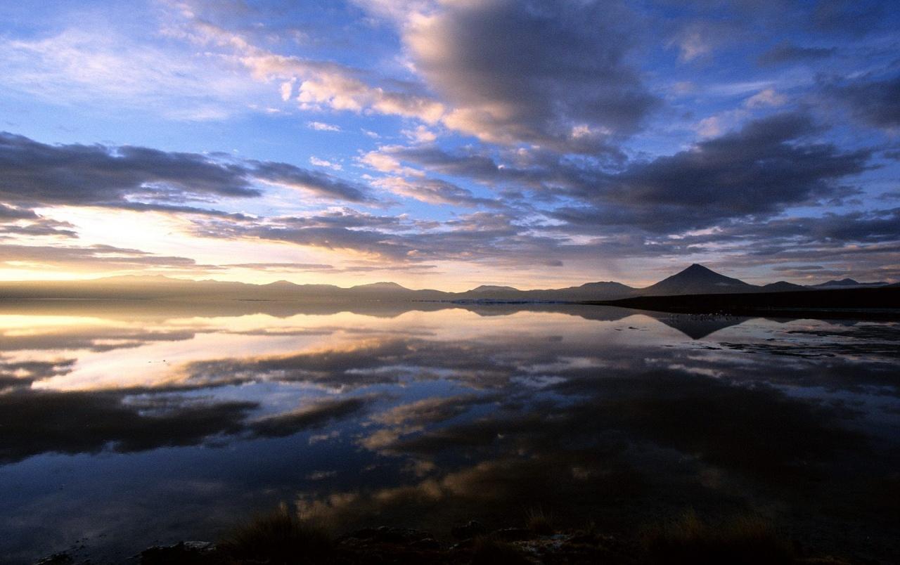 Laguna Colorada wallpapers