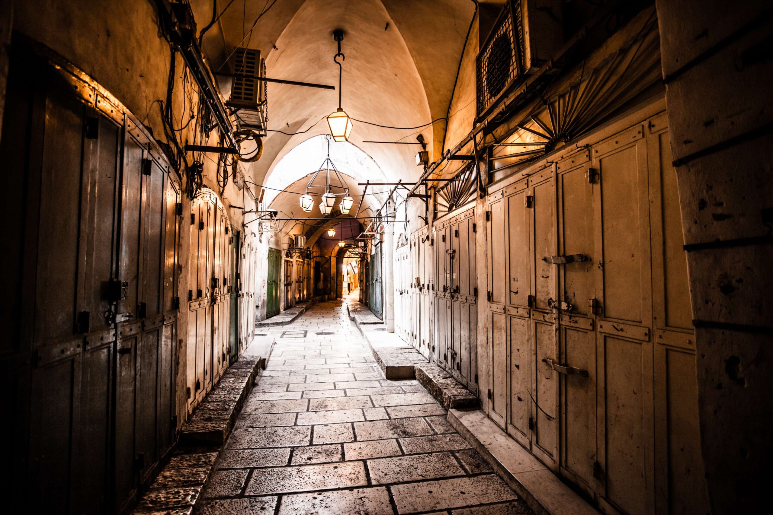 ancient alley in jewish quarter, israel, jerusalem 4k wallpapers and