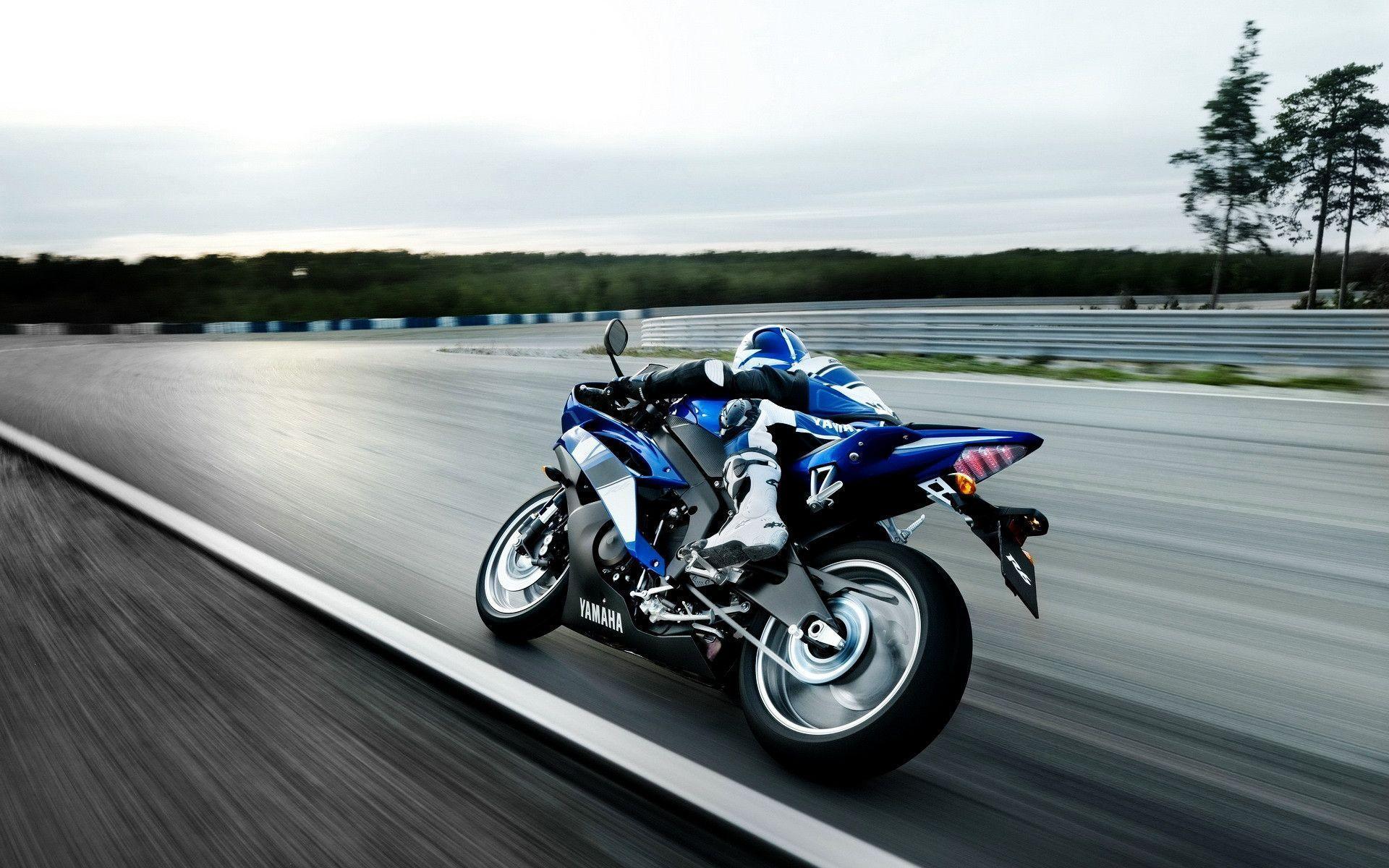 Yamaha R6 Wallpapers