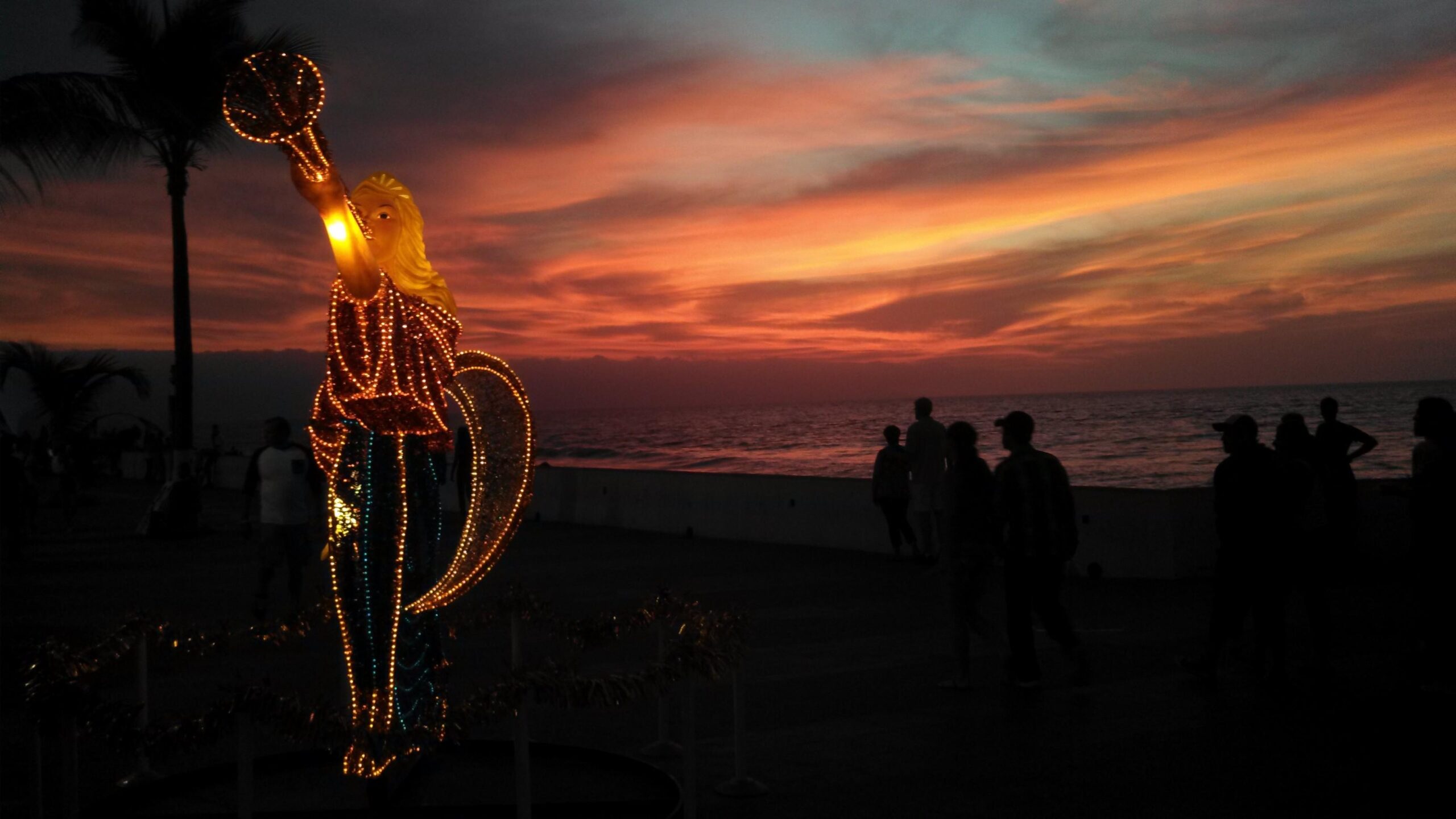 Sunsets Christmas Malecon Banderas Bay Sunset Puerto Vallarta