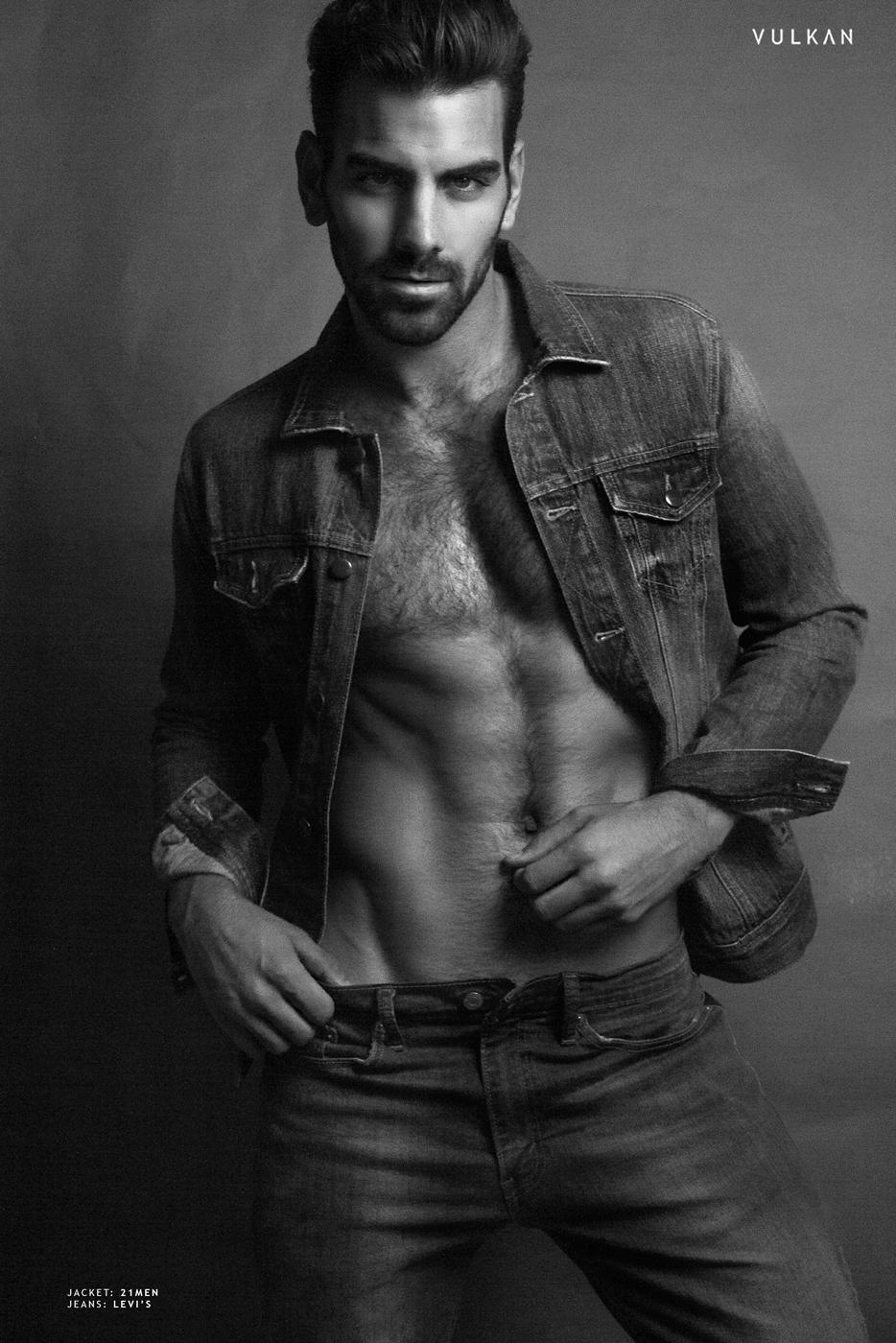 Nyle DiMarco [Archive]