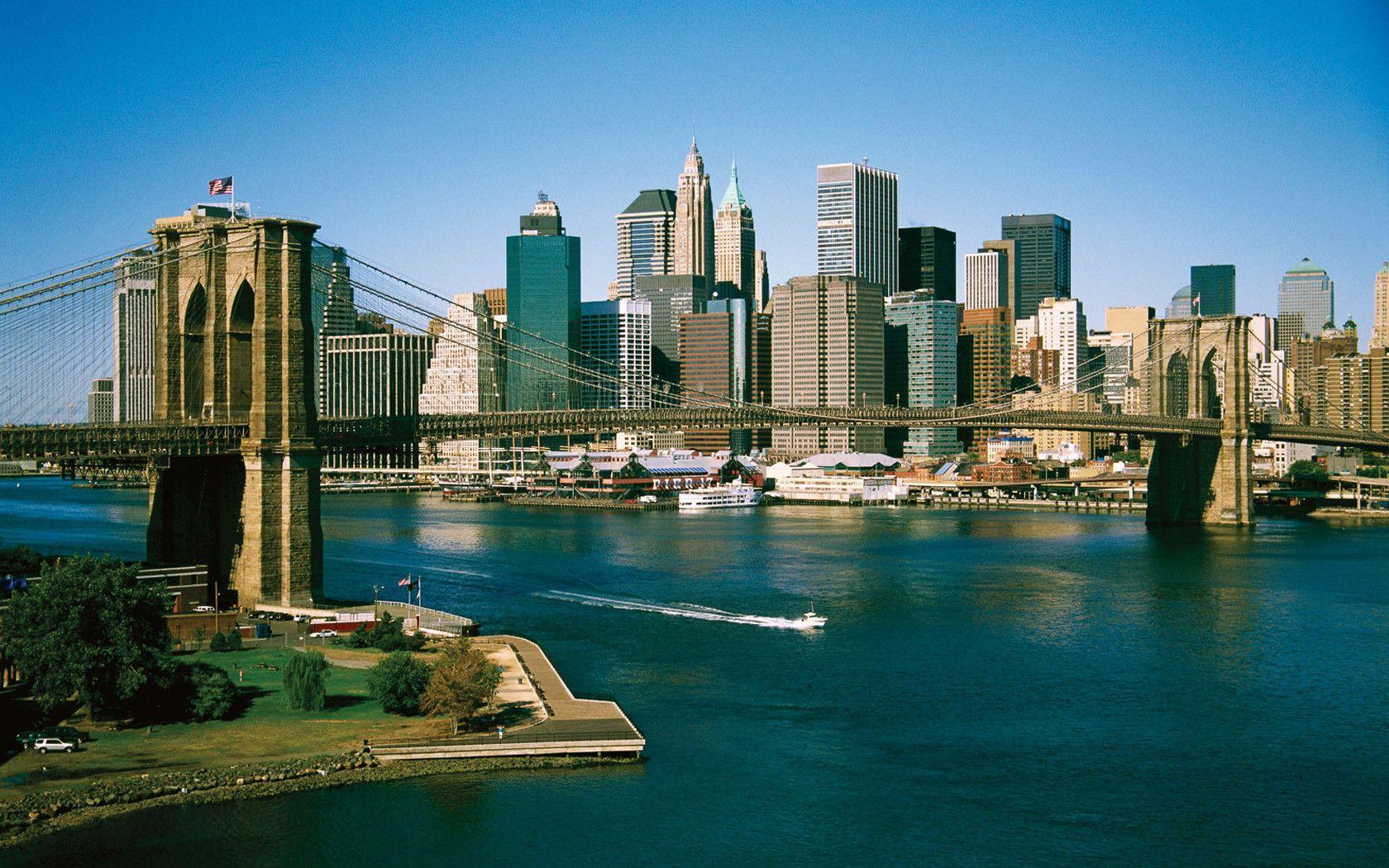 Brooklyn Bridge And Skyline wallpapers