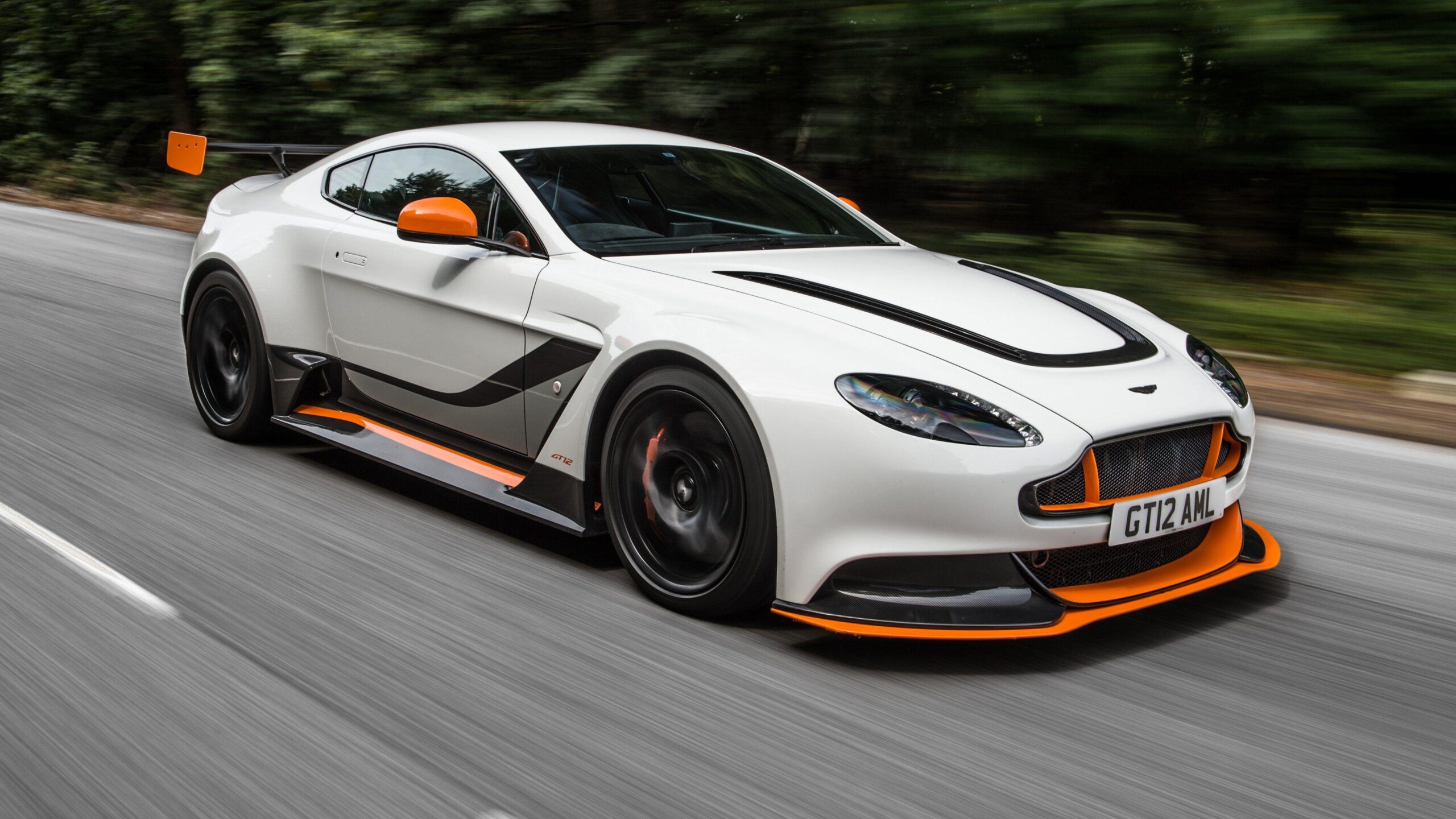 2015 Aston Martin V12 Vantage GT12 UK