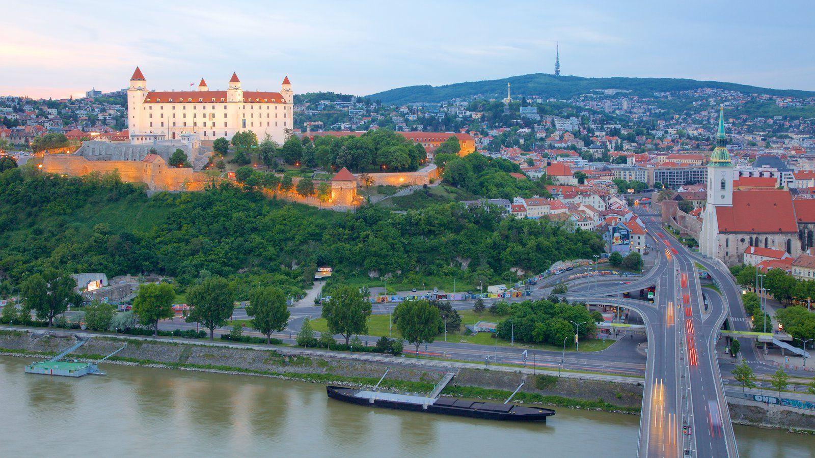 Castles & Palaces Pictures: View Image of Bratislava