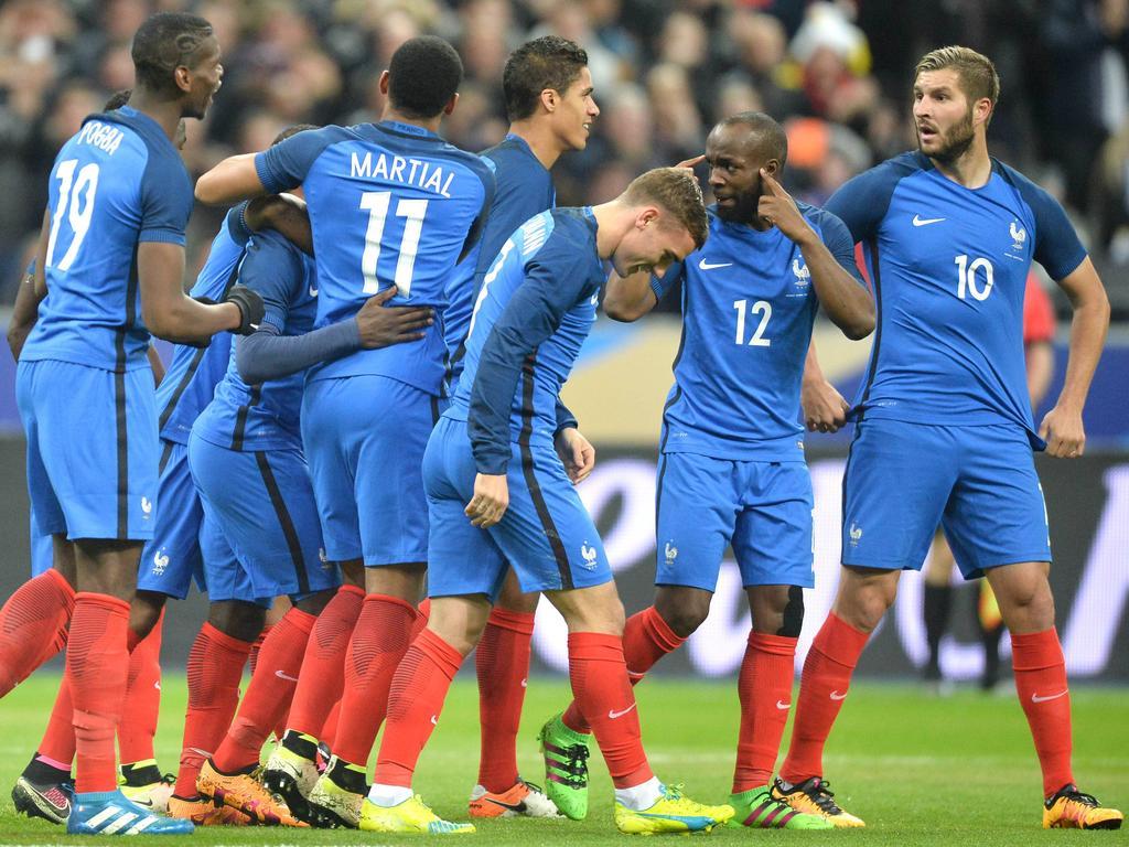 EURO » News » France open Euro 2016 on a mission to lift national