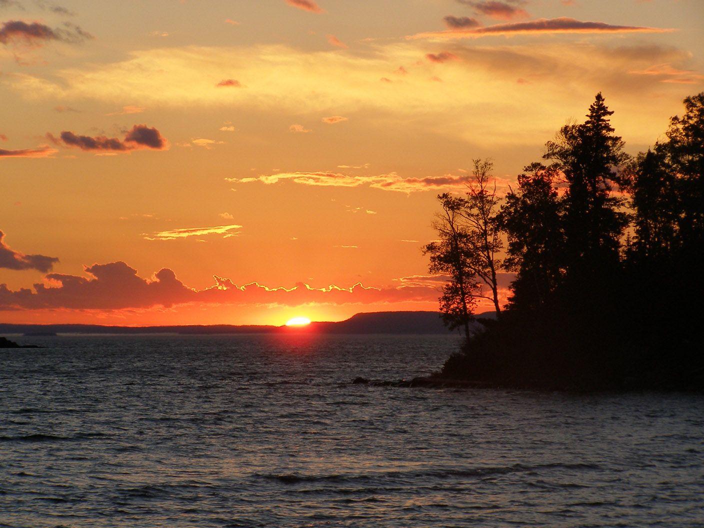 File:Isle Royale Todd Harbor sunset