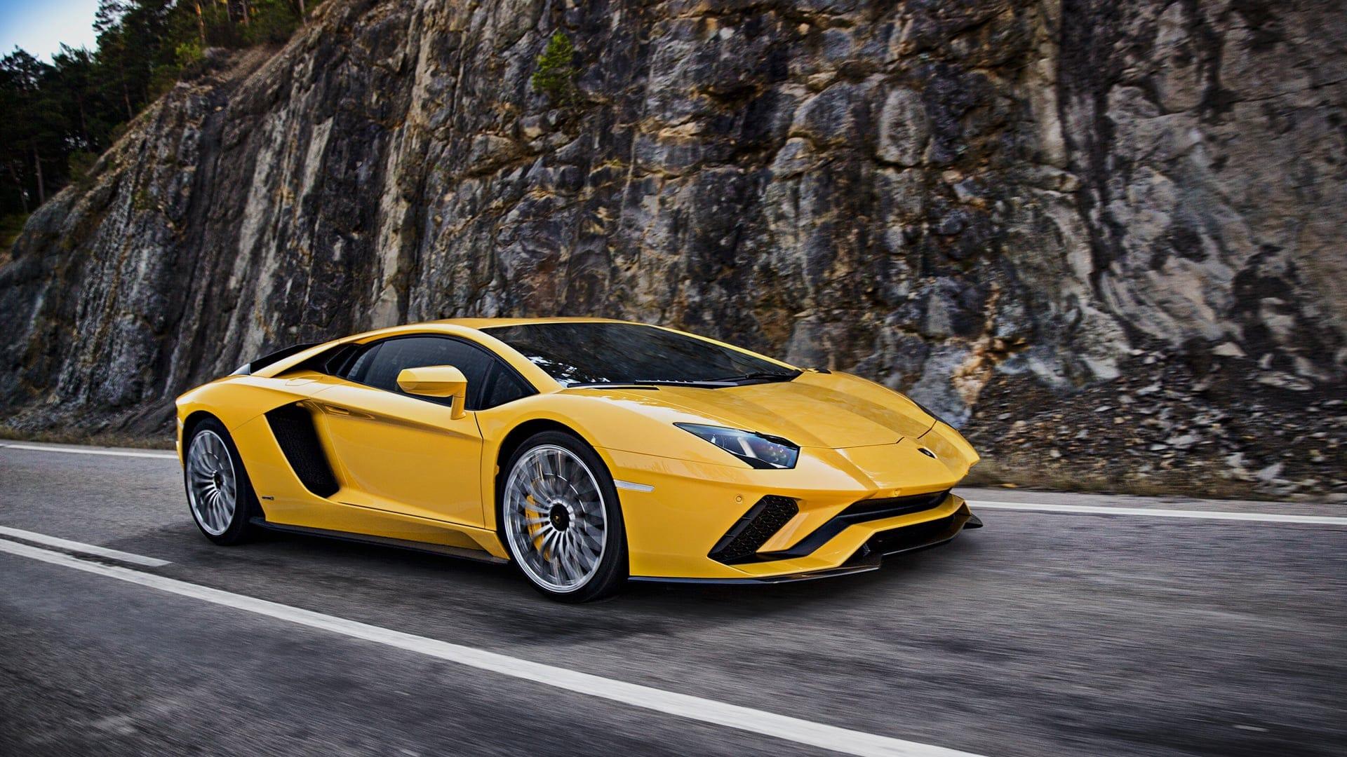 Lamborghini Aventador S Coupé