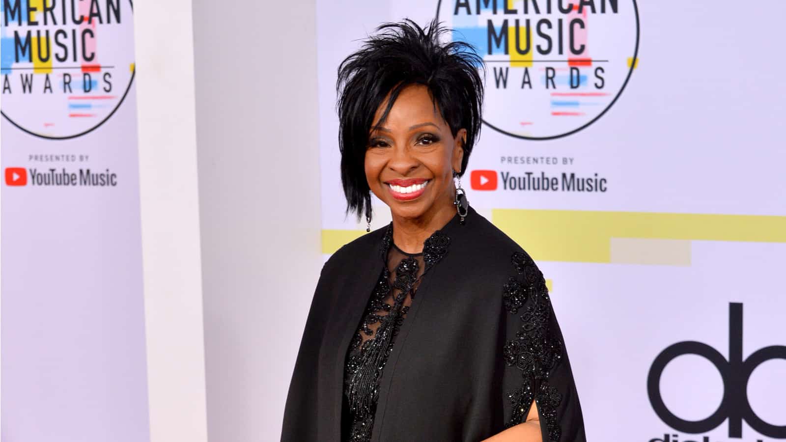 Gladys Knight Talks Kaepernick & Singing Super Bowl National Anthem