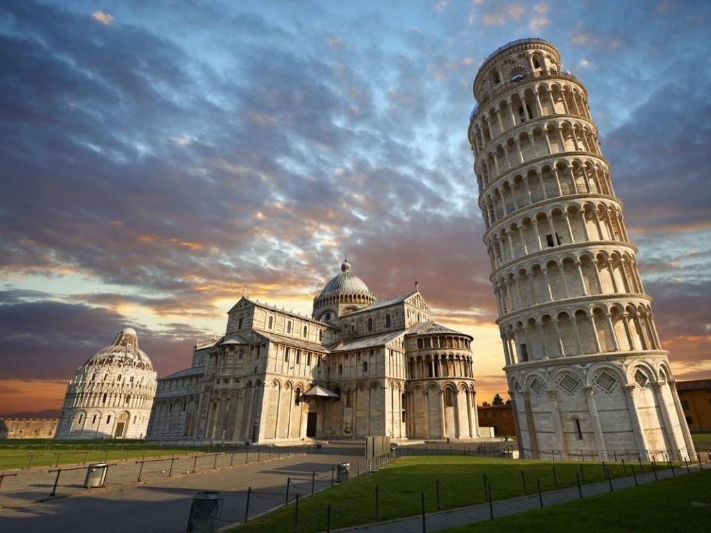 Leaning Tower of Pisa