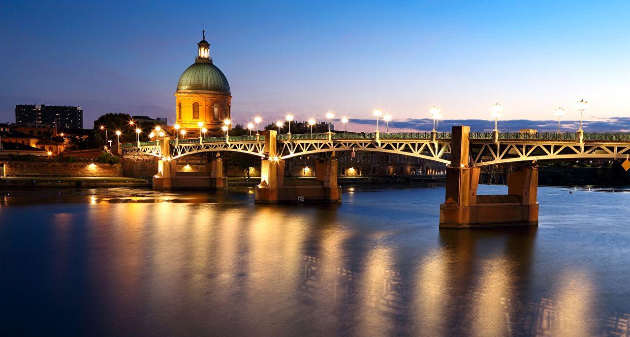 Pictures France Toulouse Bridges Rivers Temples night time Street