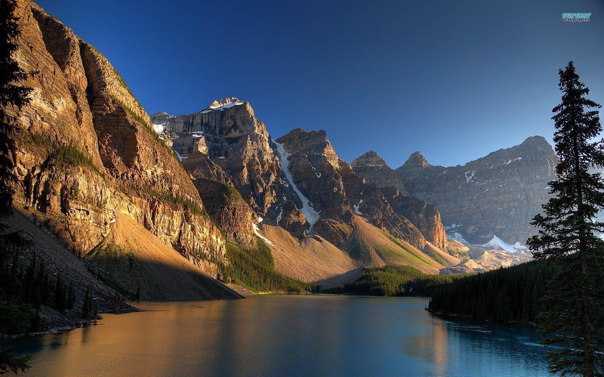 Moraine Lake Banff National Park 335785