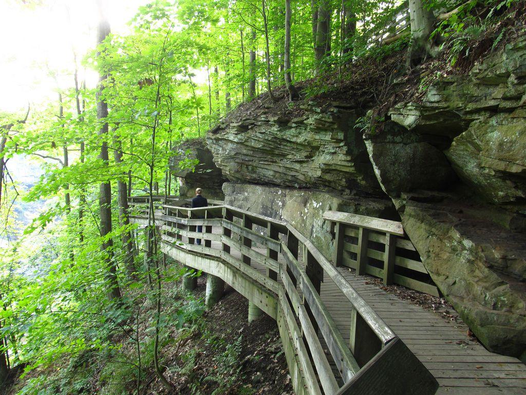 Boardwalk Trail to Brandywine Falls, Cuyahoga Valley Natio…