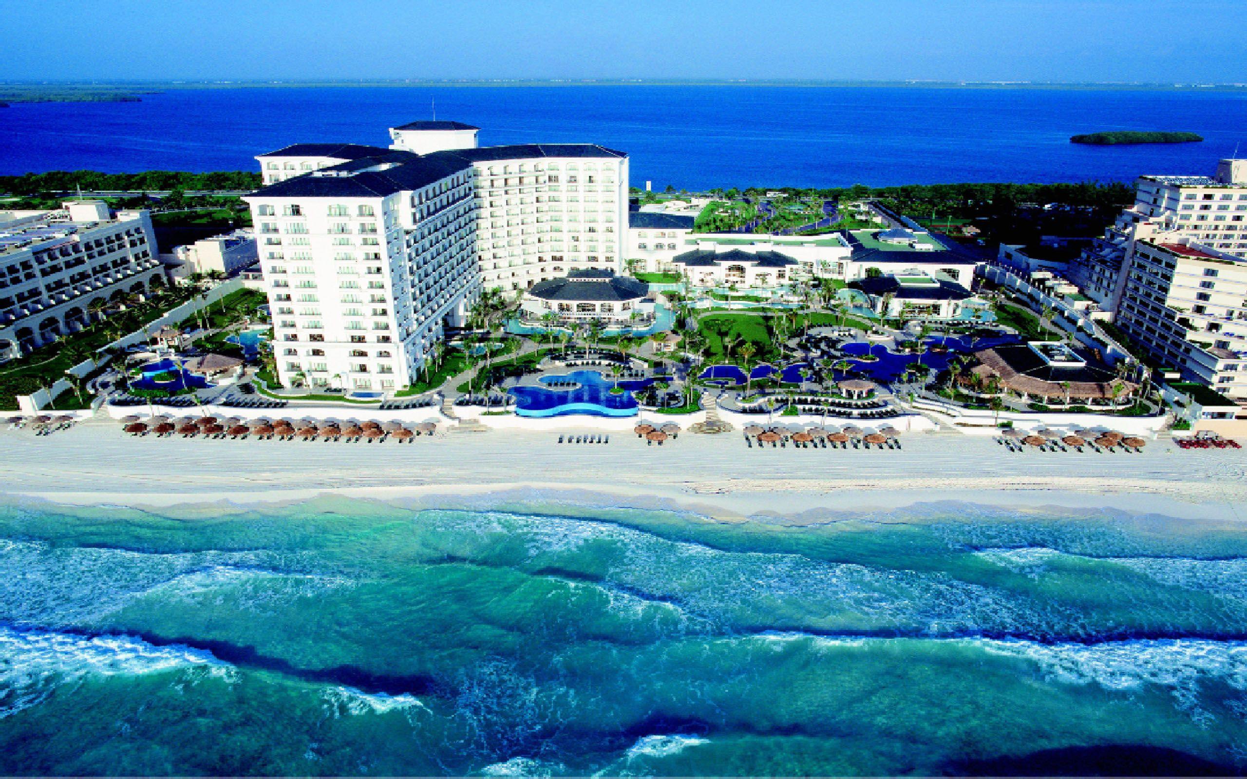 Cancun Resorts