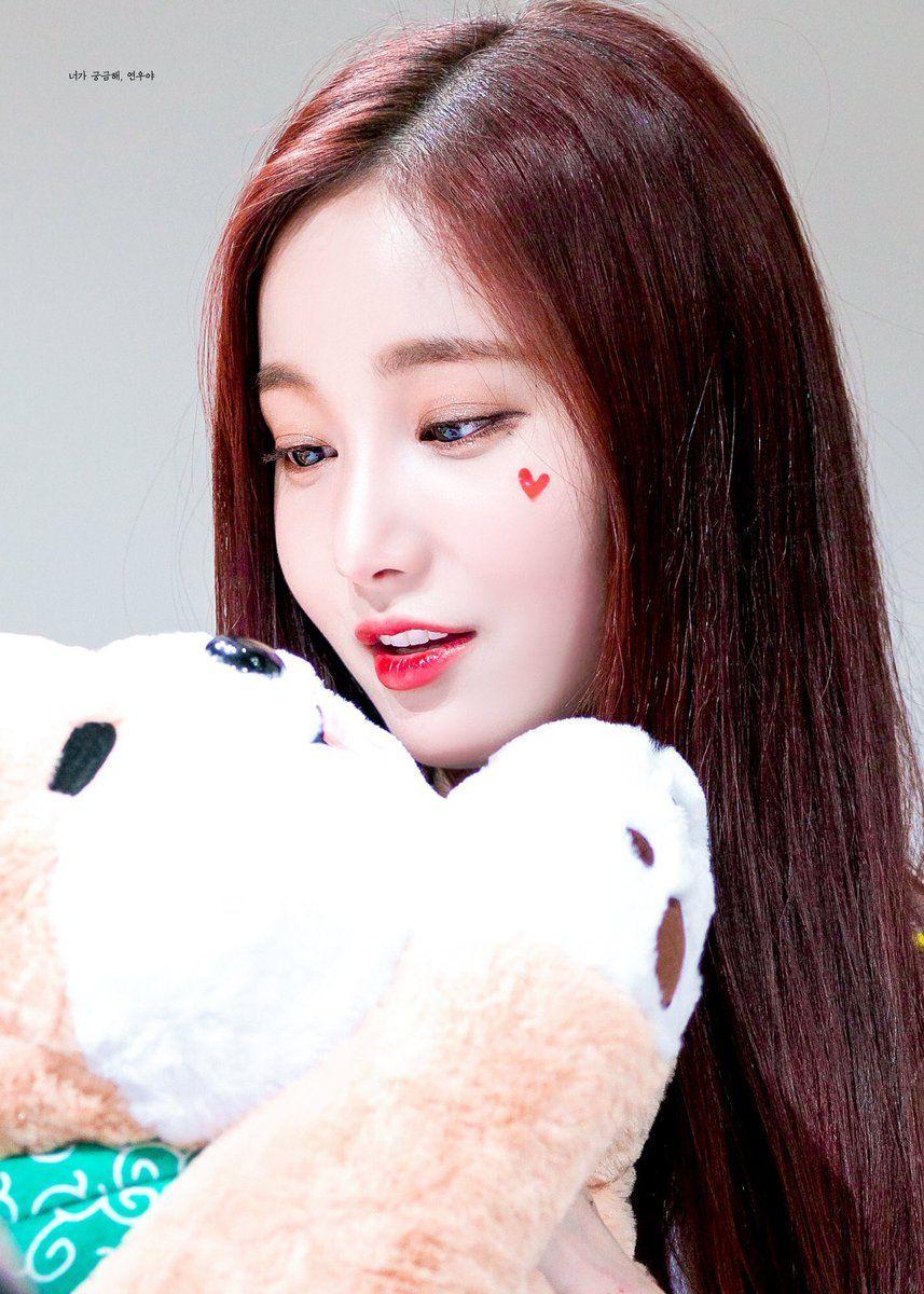 yeonwoo pics♡