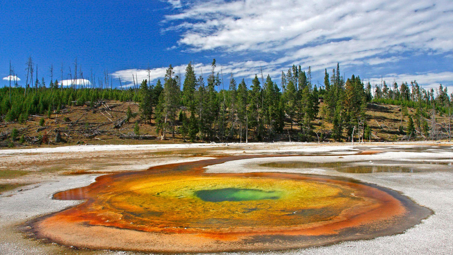 Yellowstone Desktop Image