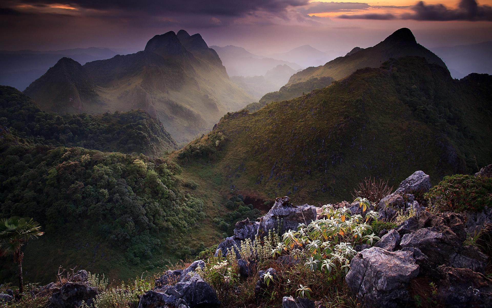 Wallpapers Limestone mountains, Chiang Mai, Thailand scenery