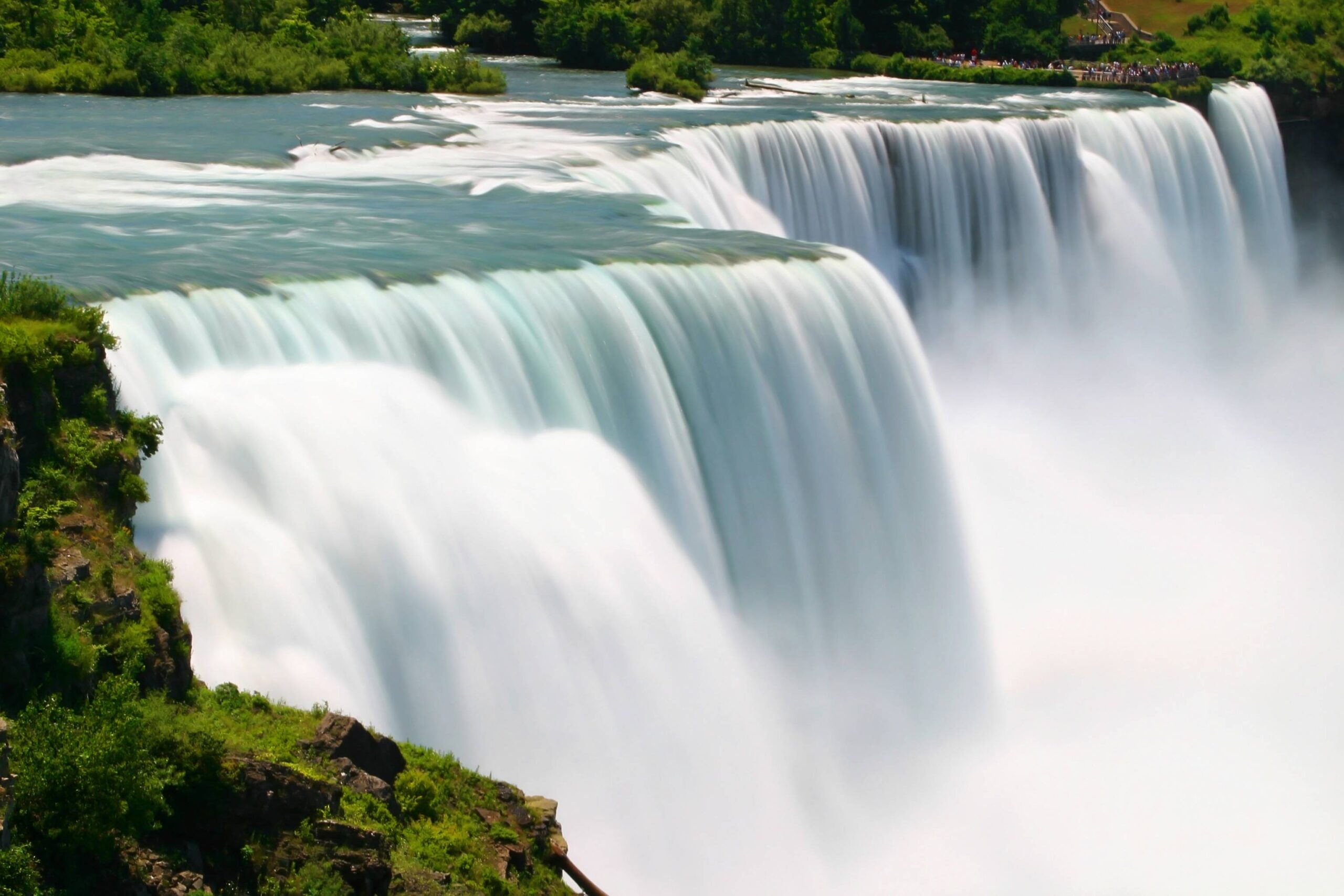 10 Niagara Falls Wallpapers