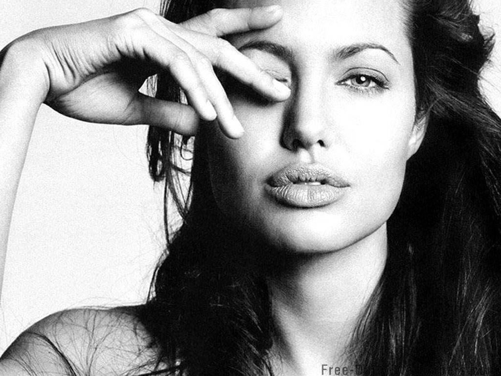 Angelina Jolie Wallpapers