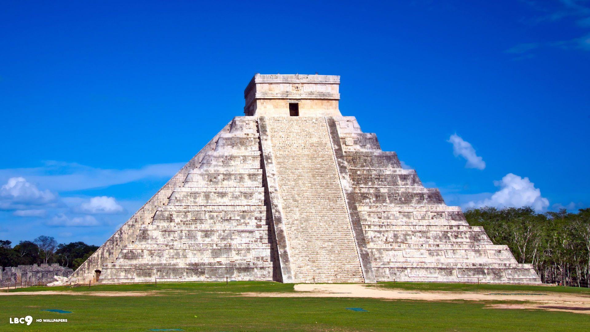 el castillo chichen itza wallpapers 1/7