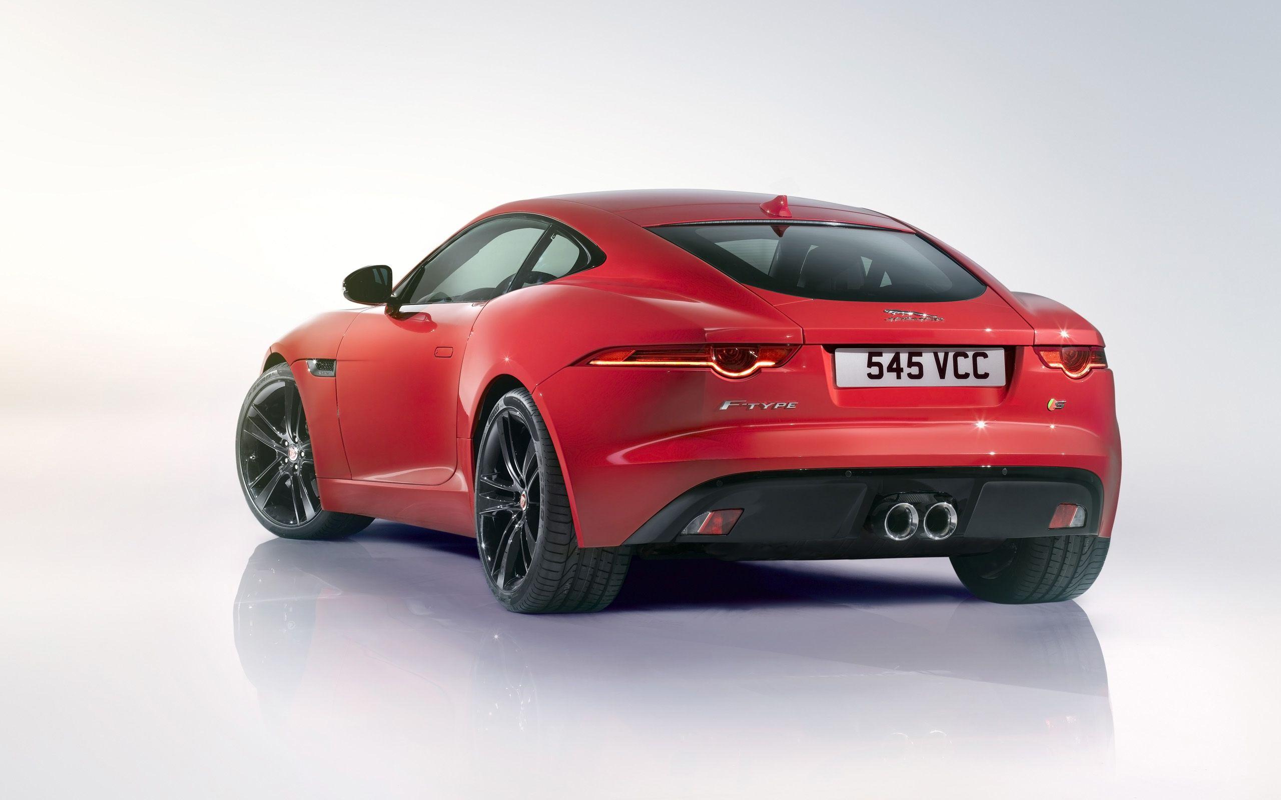 2014 Jaguar F Type R Coupe 4 Wallpapers