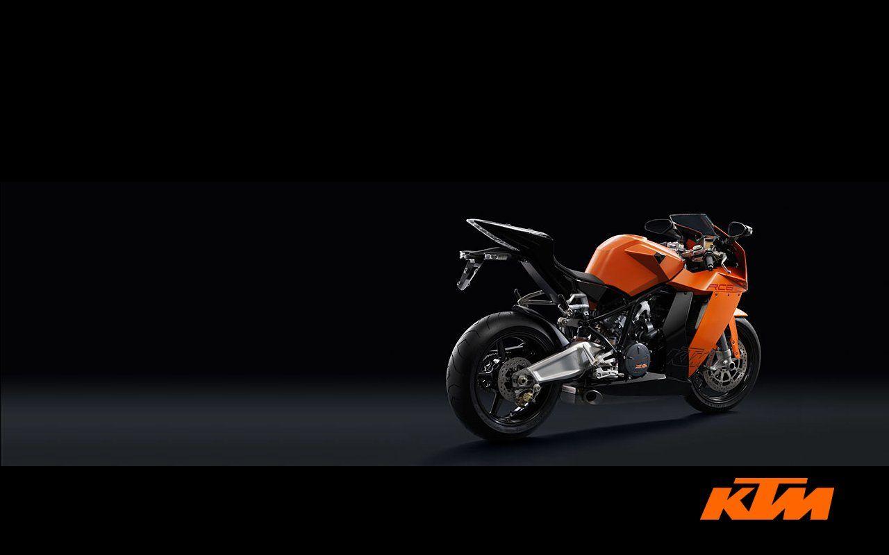 KTM RC8R Wallpapers