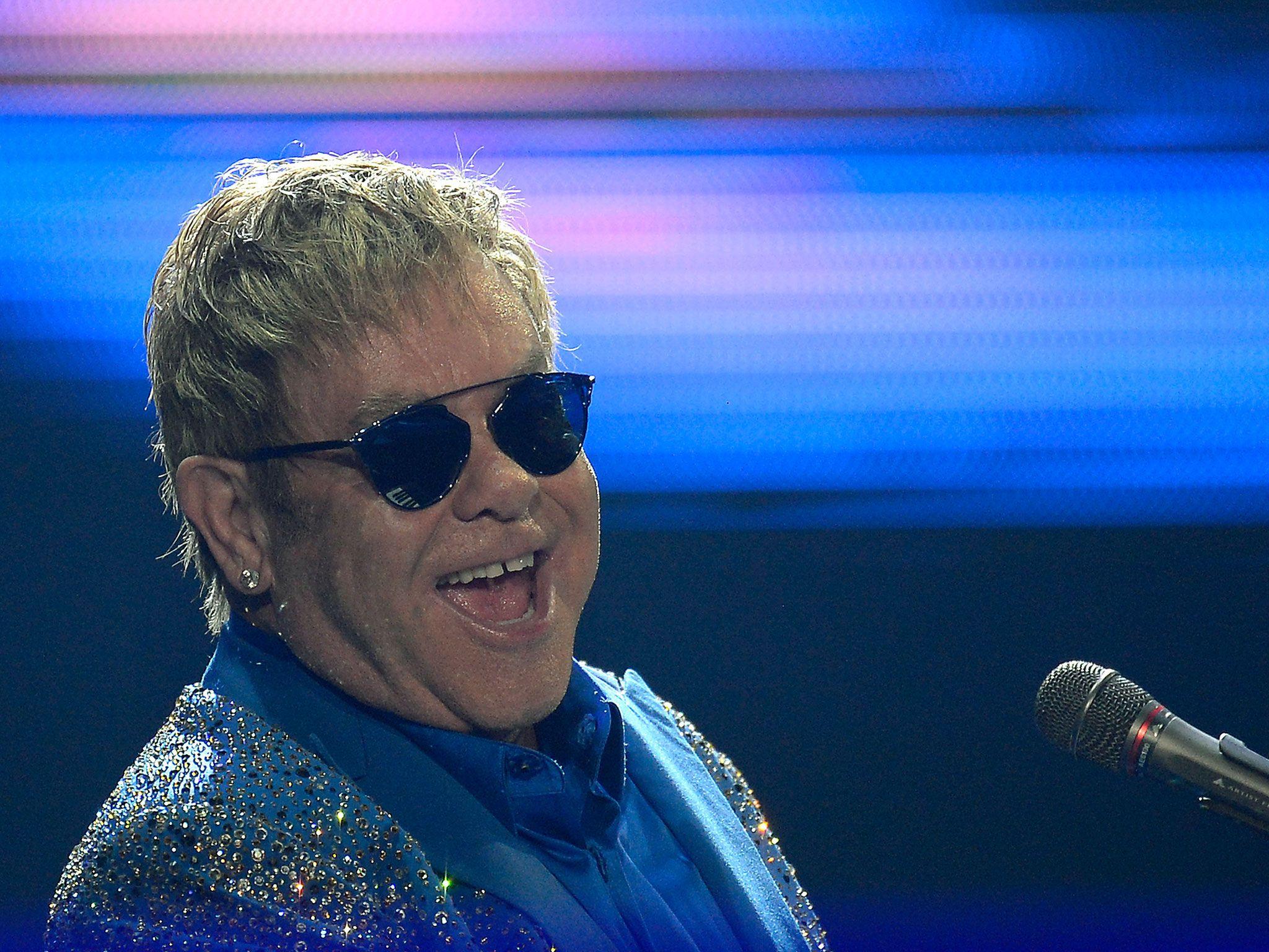 How Elton John reconciled with Madonna after 10