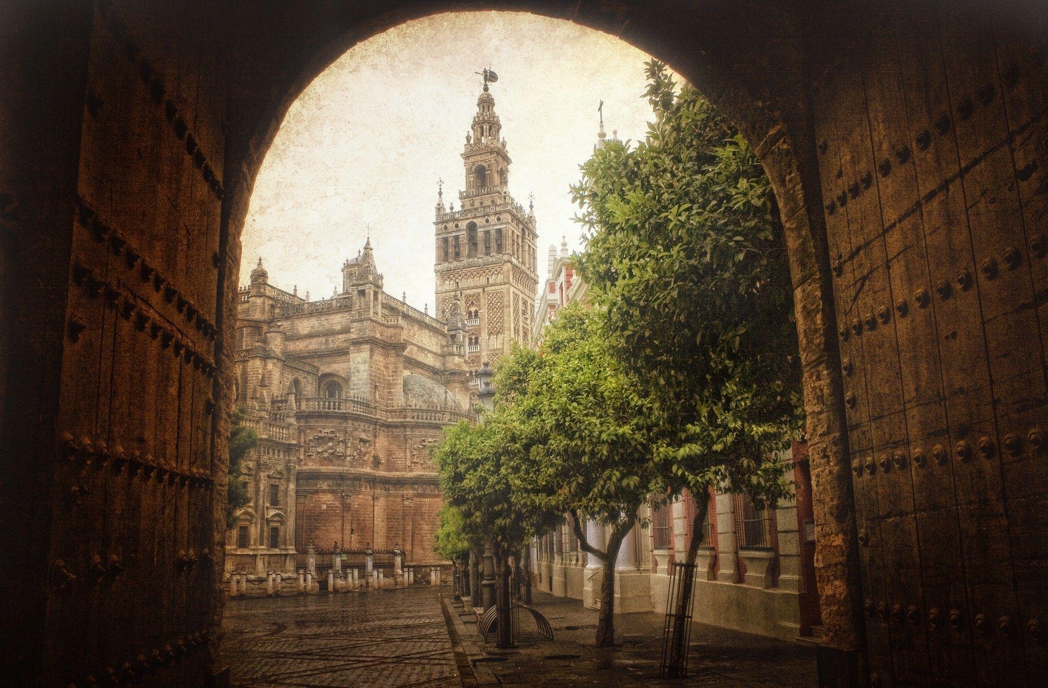 10 Seville HD Wallpapers