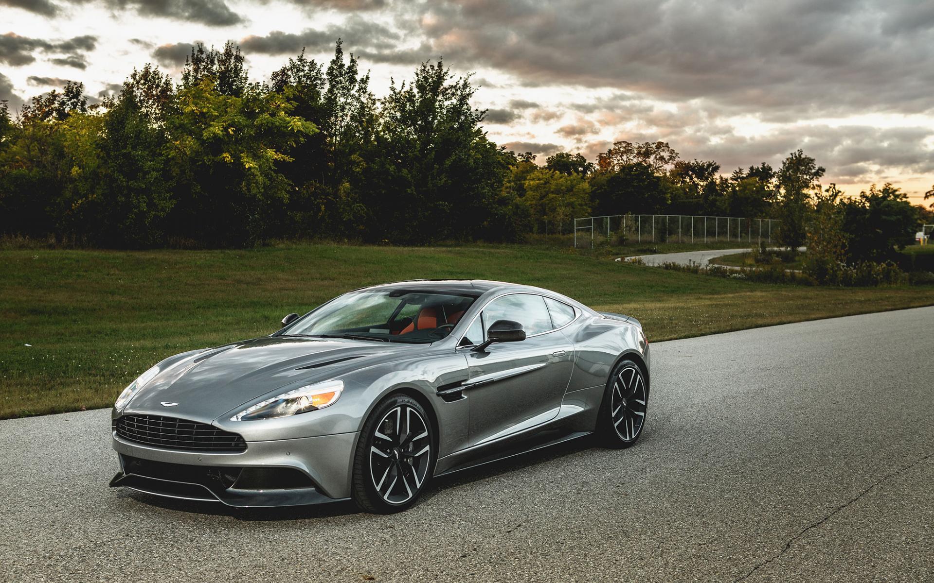 2015 Aston Martin Vanquish Wallpapers HD 7