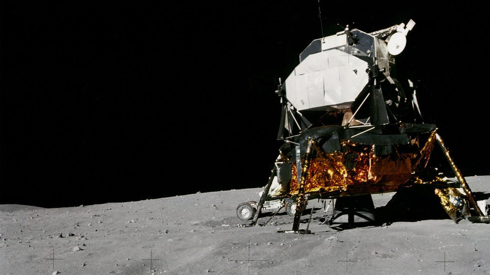 Best 49+ Apollo Lunar Module Wallpapers on HipWallpapers