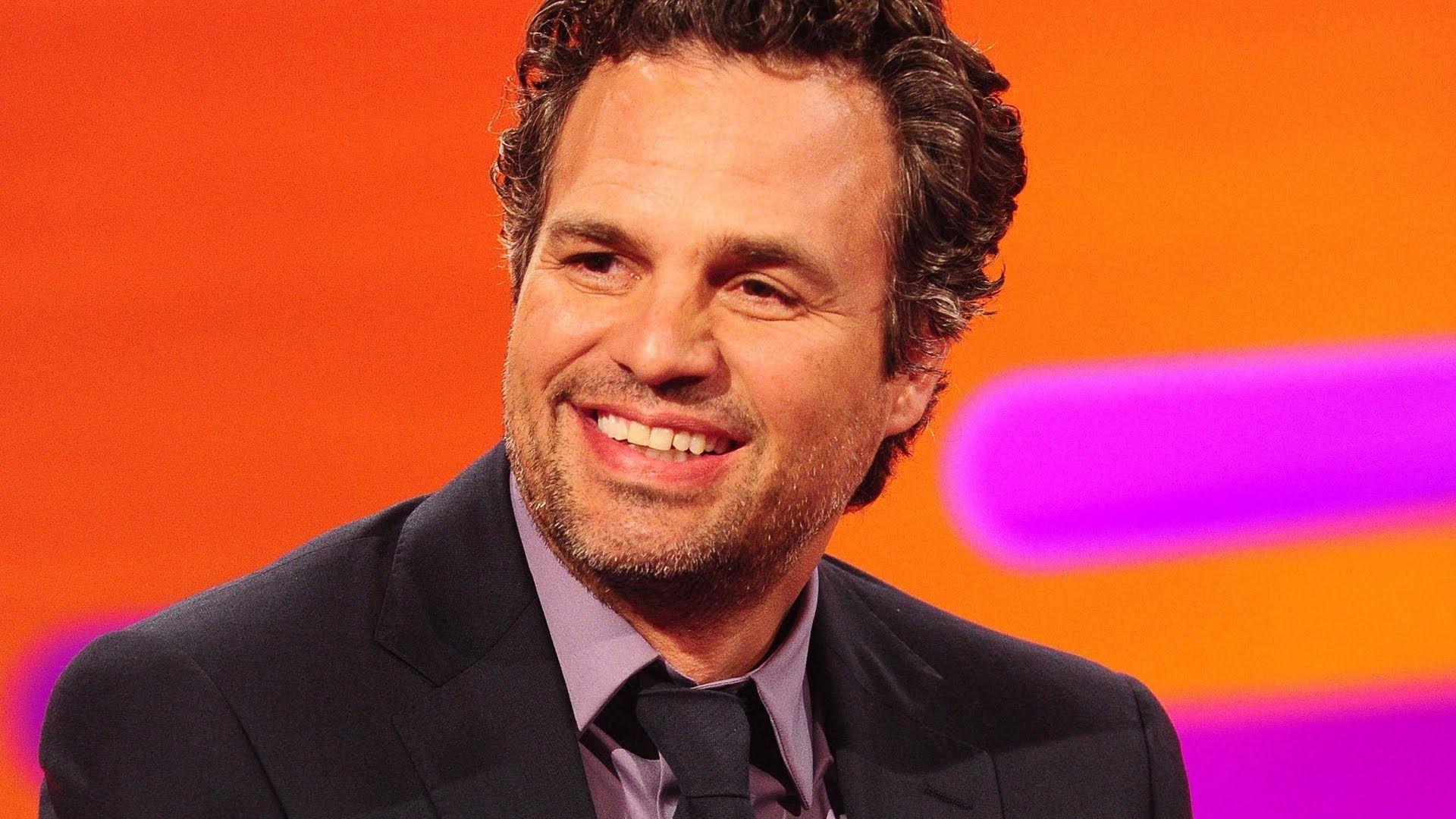 Mark Ruffalo Smile Wallpapers 56120 ~ HDWallSource