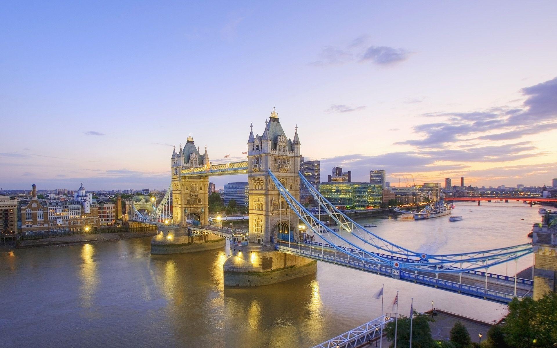 Tower Bridge