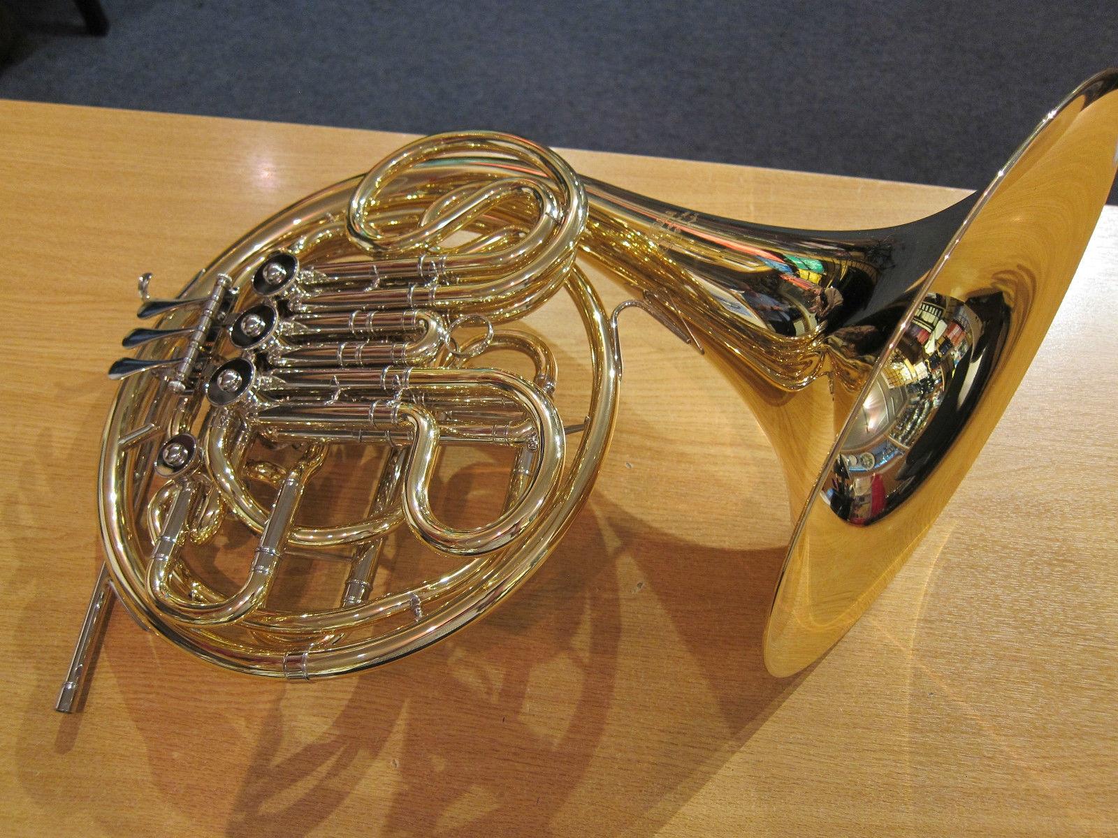 French horn HD Wallpapers