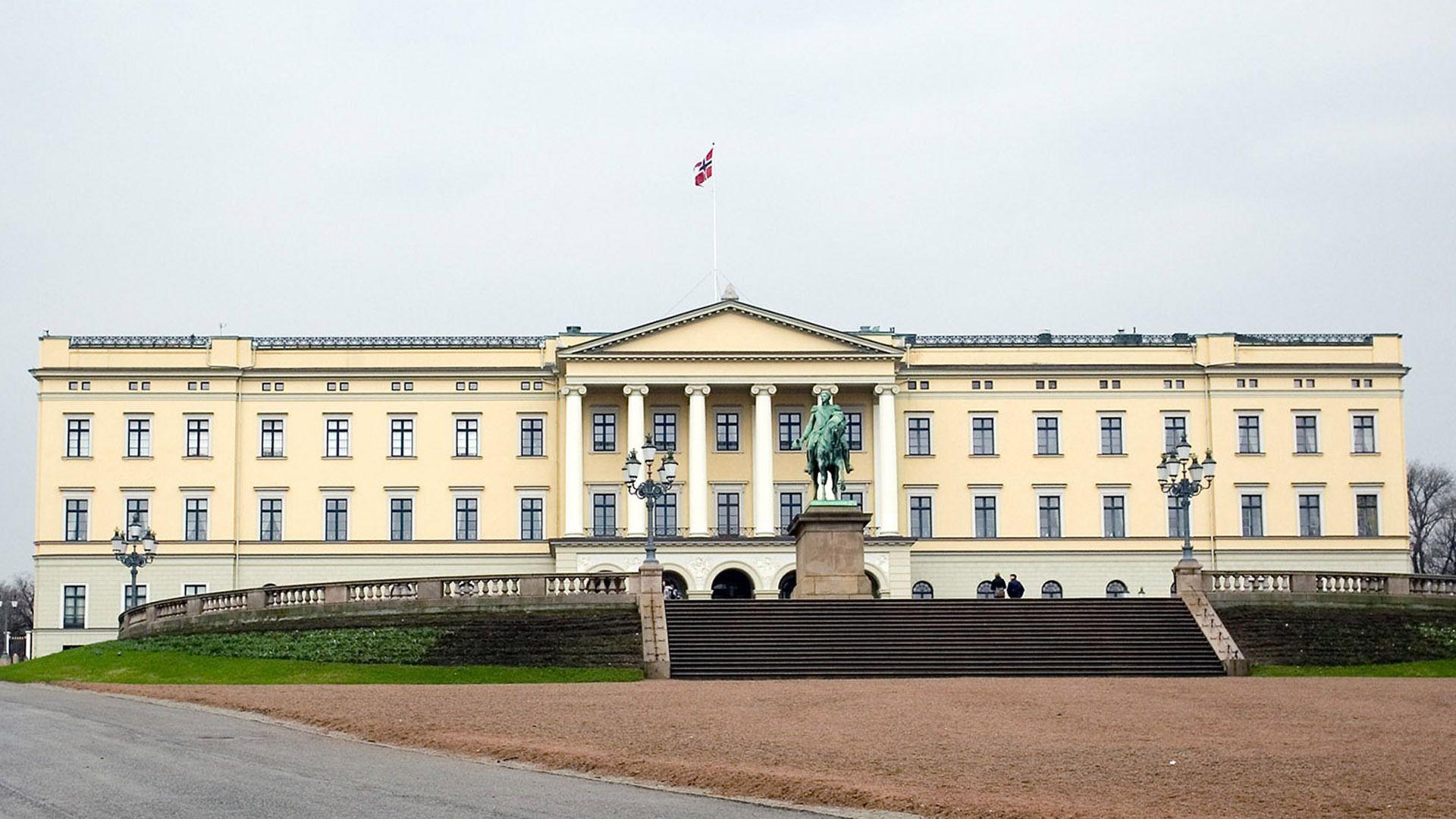 The Royal Palace in Oslo wallpapers and image