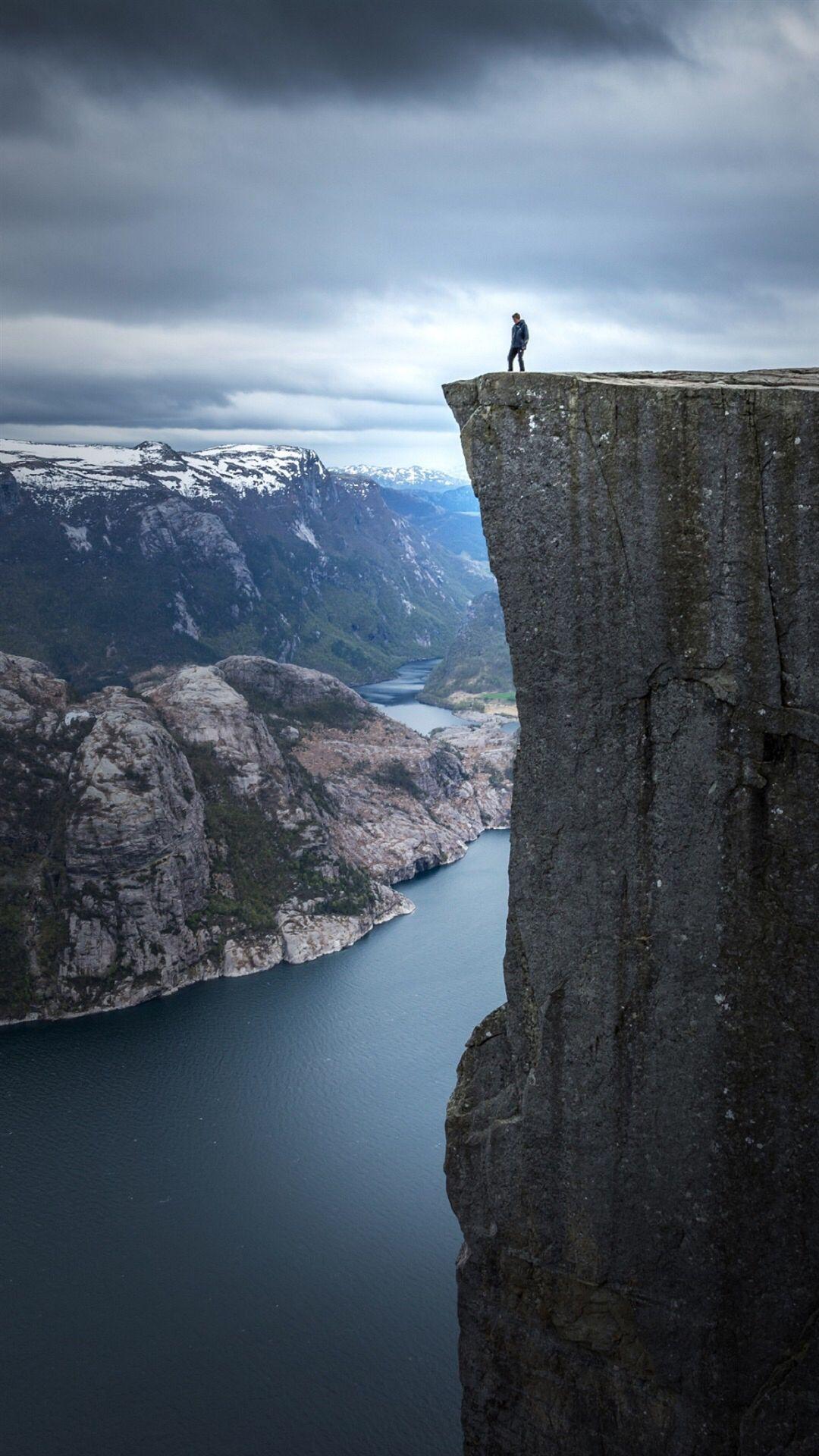 Dangerous Hanging Mountain Cliff Nature Scenery