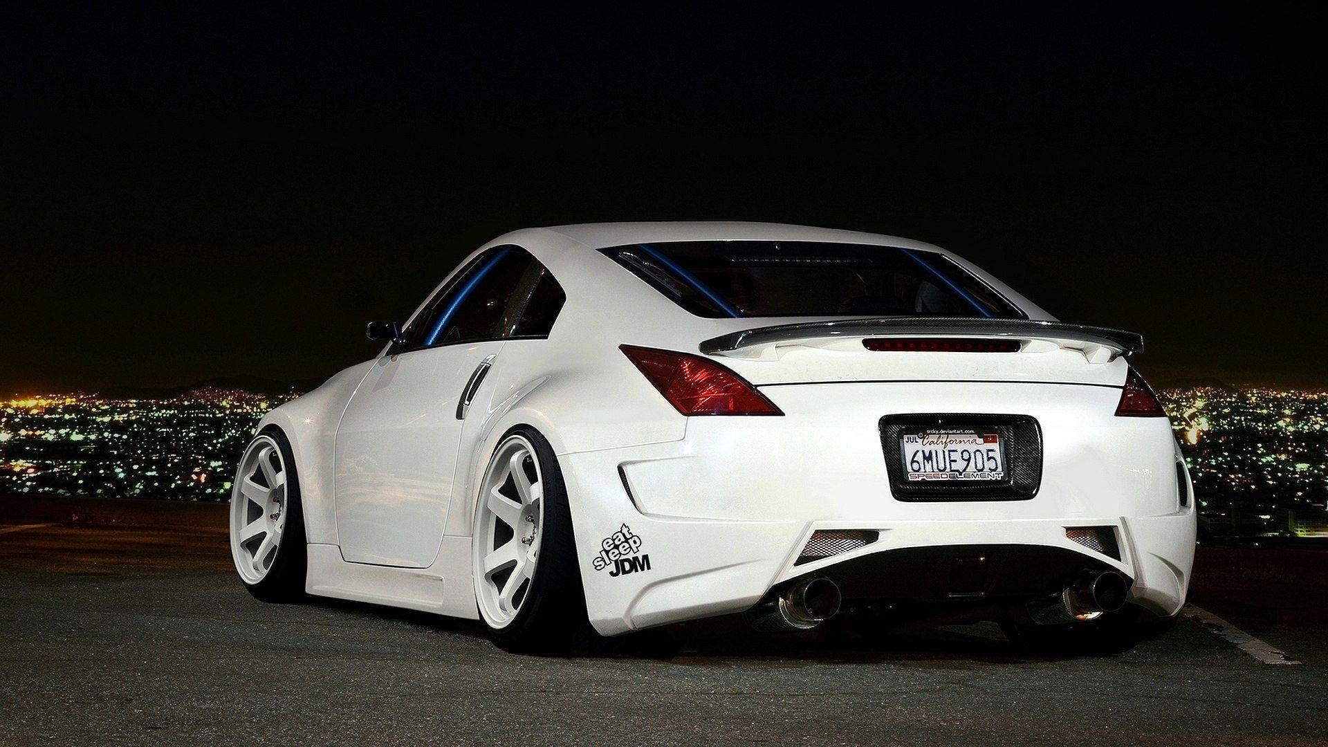 Nissan 350Z white