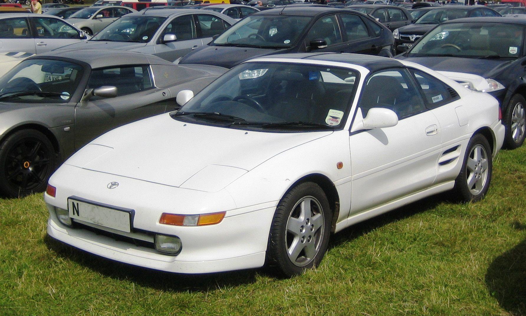 Toyota Mr2 Photos and Wallpapers