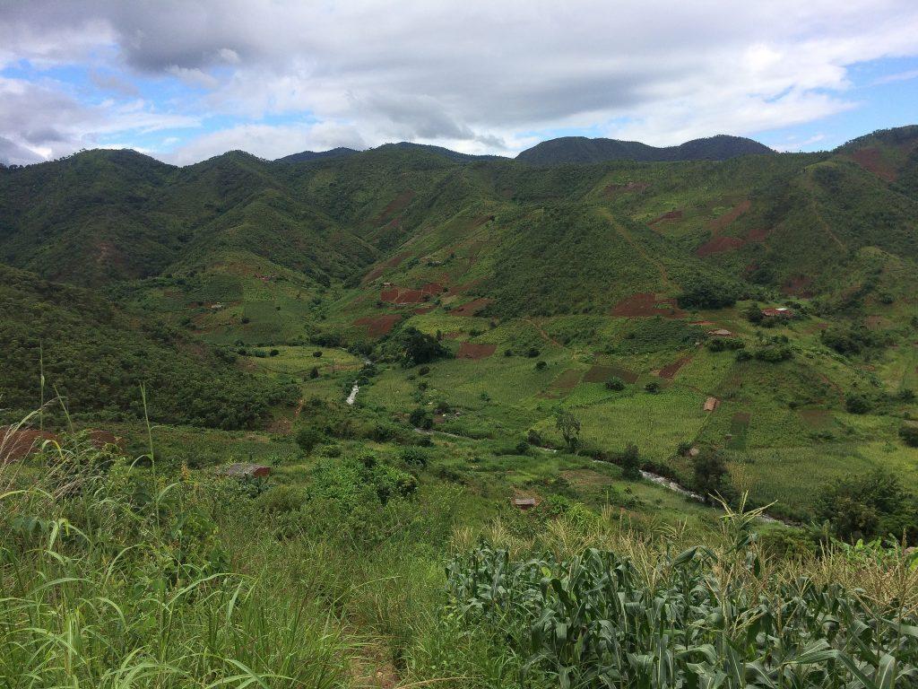 Walking across Malawi’s Nyika Plateau to Livingstonia – Jumping Jazza